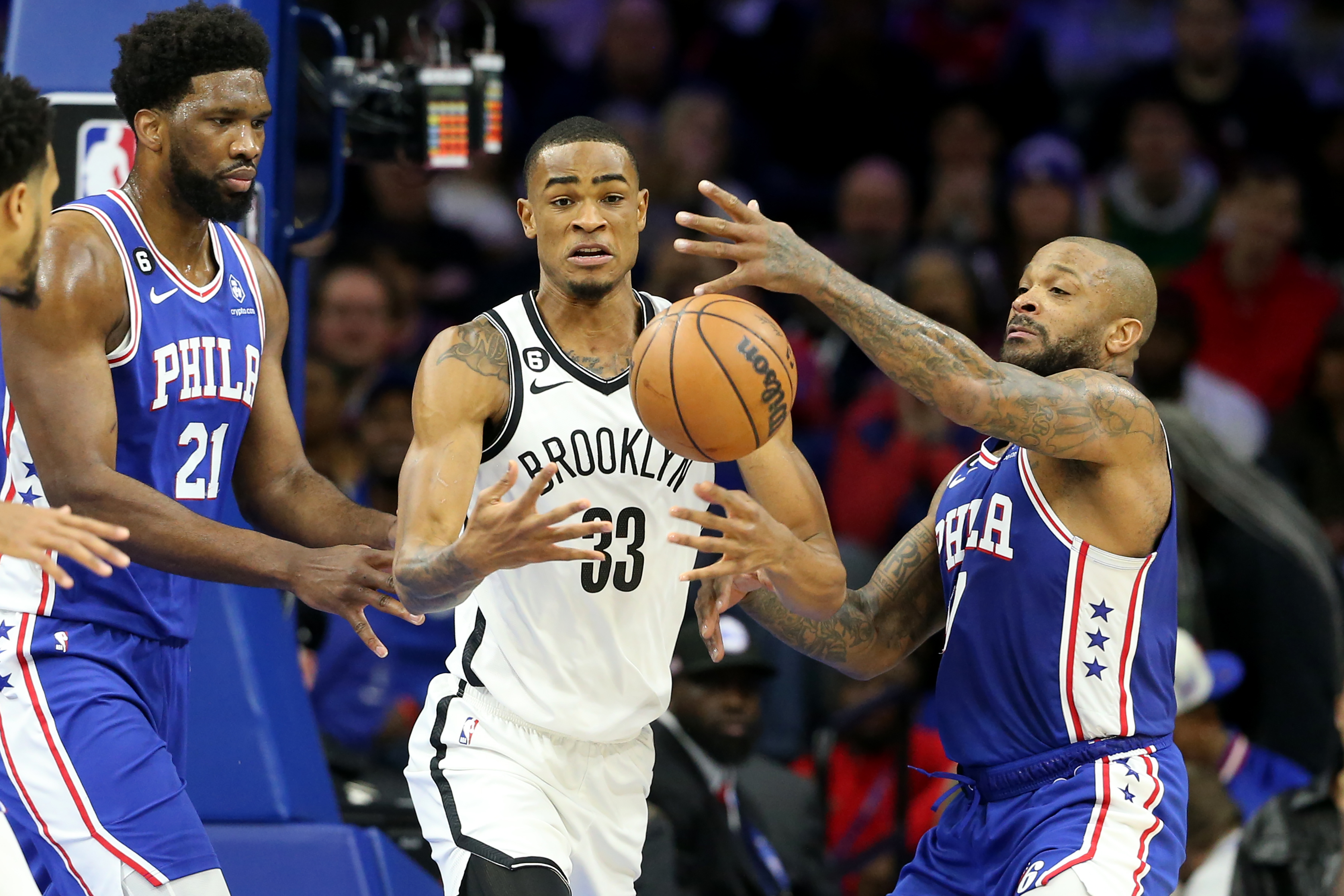 Boo Simmons: Nets guard jeered in 1st game in Philly – KGET 17