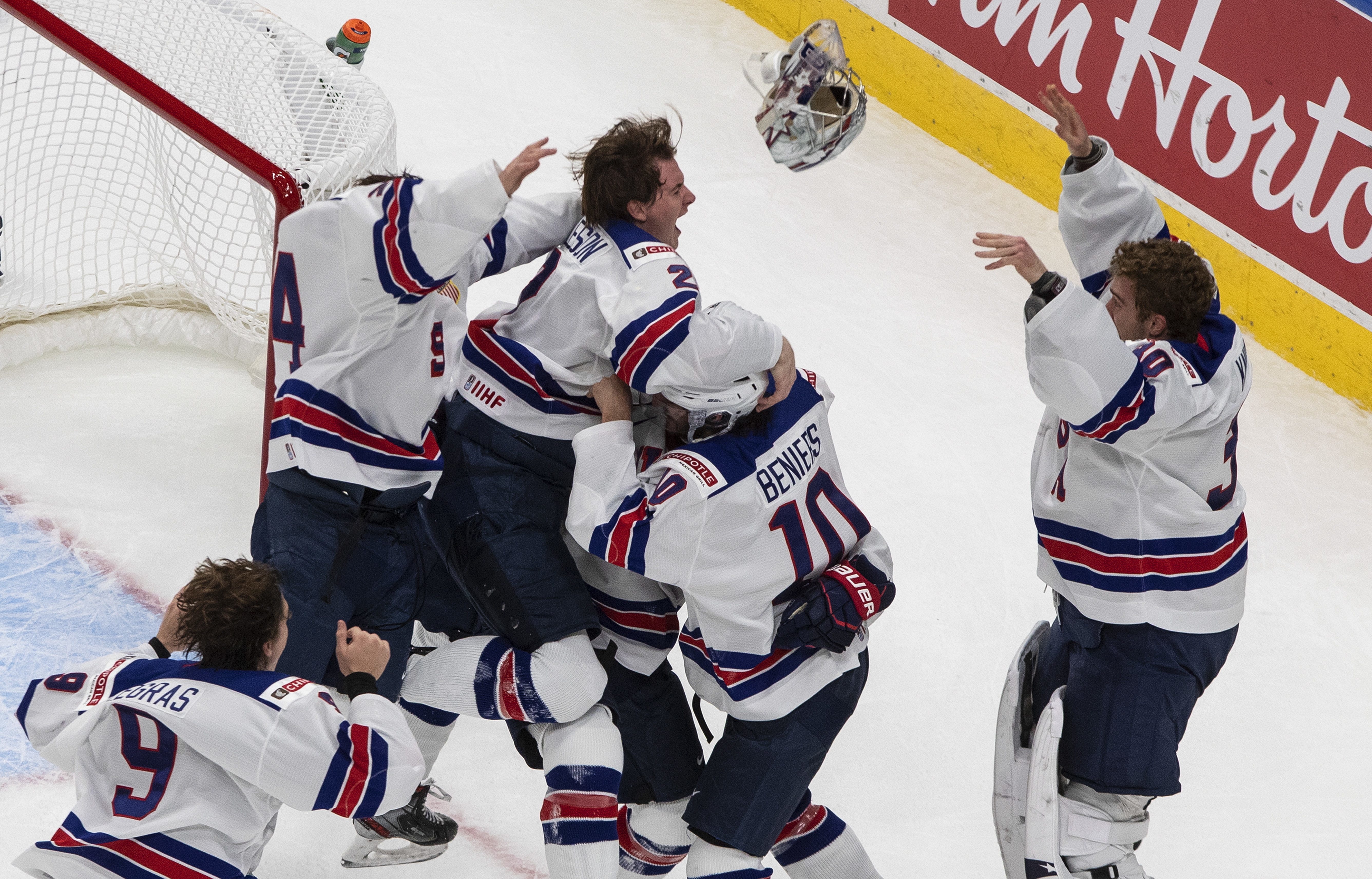World Junior hockey final Team USA defeats Canada as Philadelphia Flyers prospects Cam York, Bobby Brink stand out