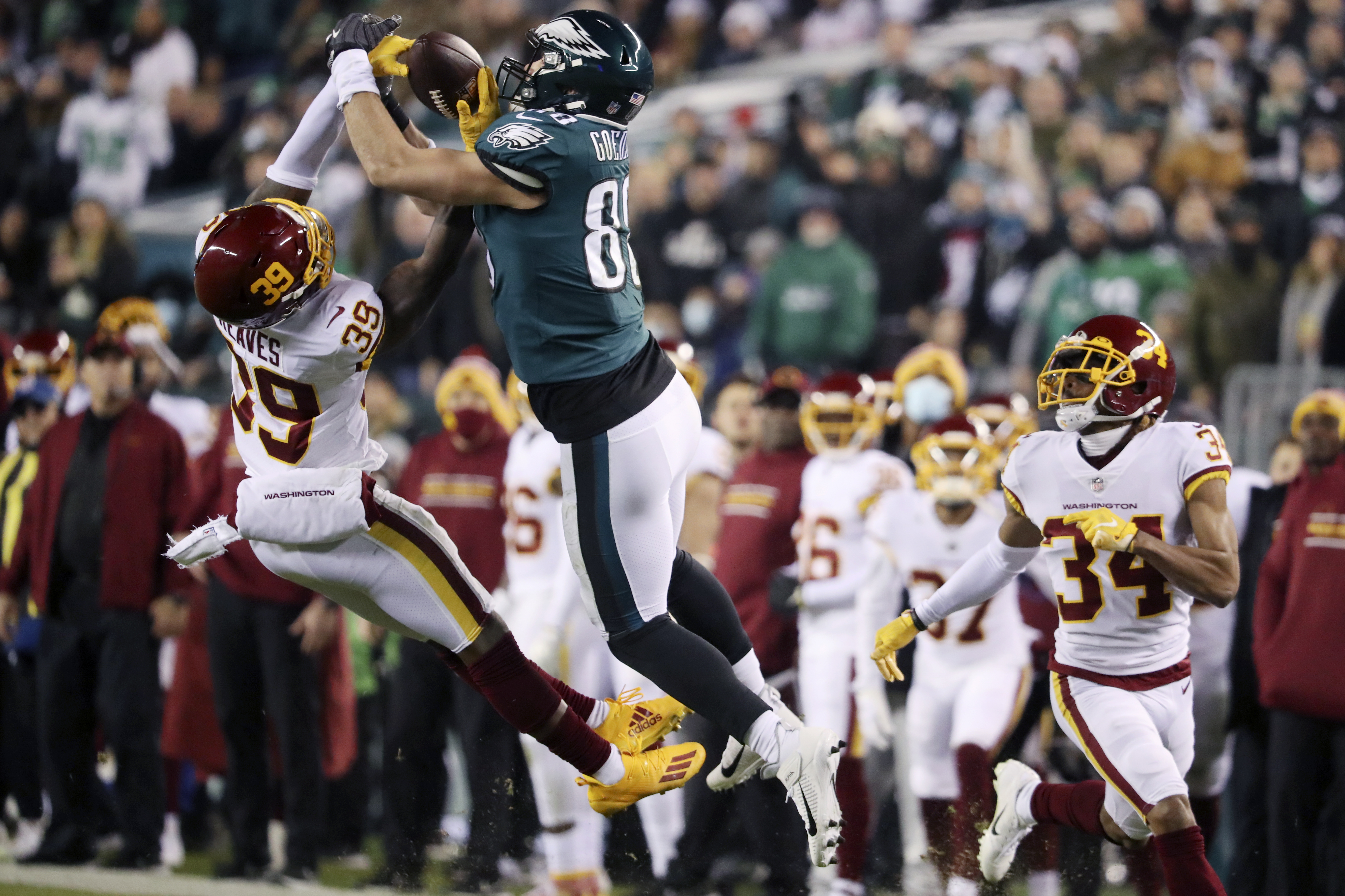 Eagles-Washington instant analysis: Birds overcome sloppy start to