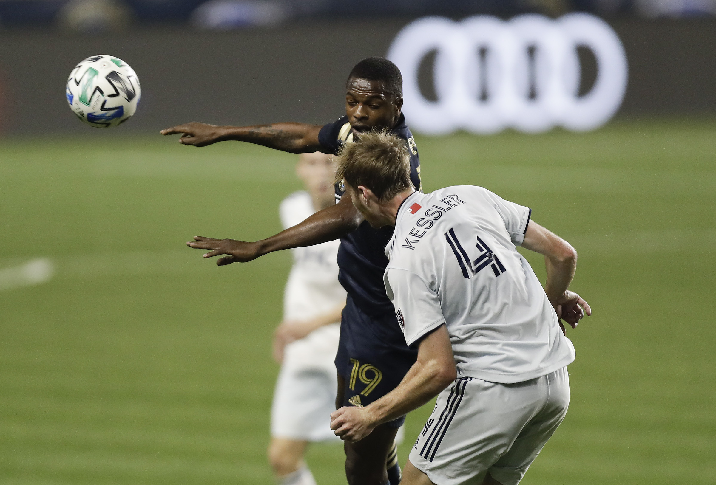 Philadelphia Union quell New England to claim Supporters' Shield