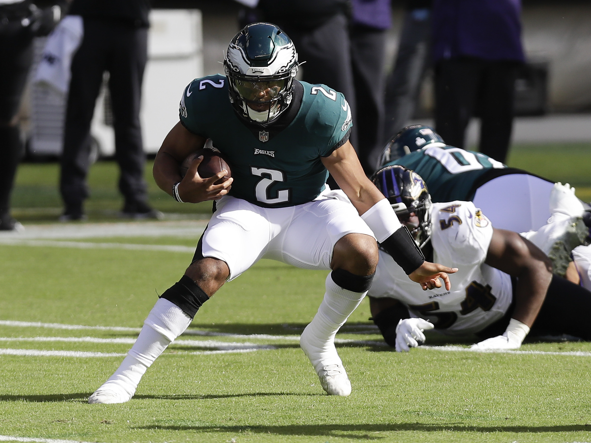 Carson Wentz felt stress preparing to play through ankle injuries