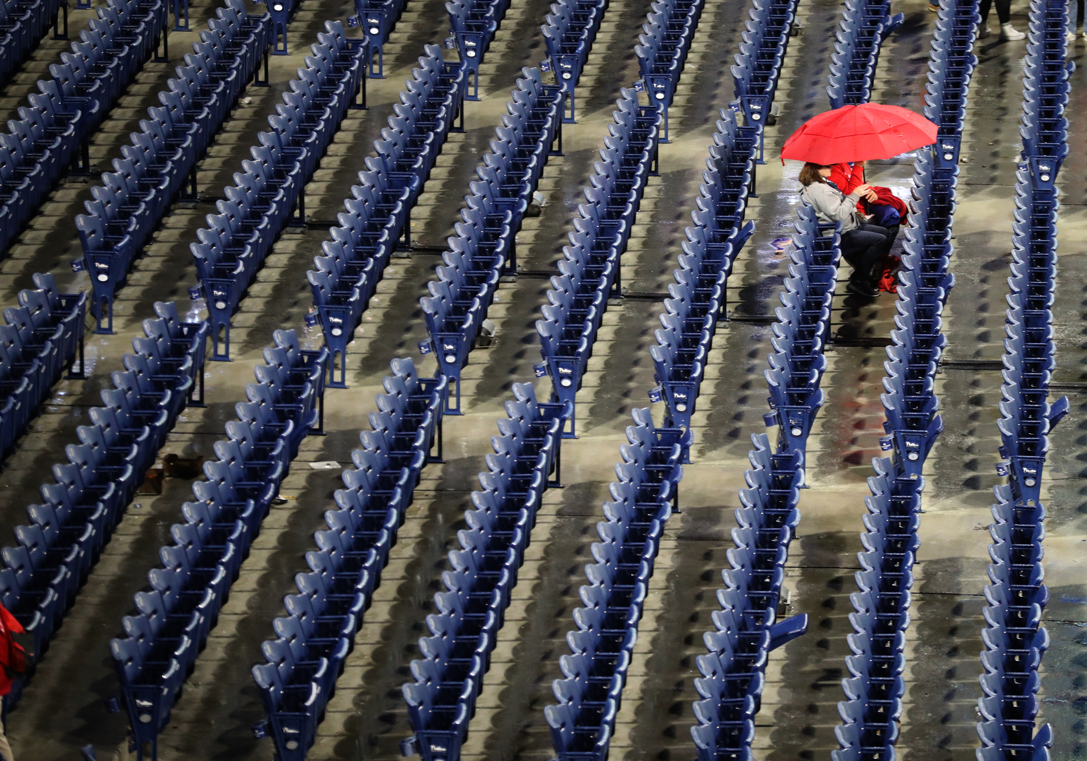 World Series rainout could be a blessing for Phillies pitchers, but red  flags remain for Zack Wheeler