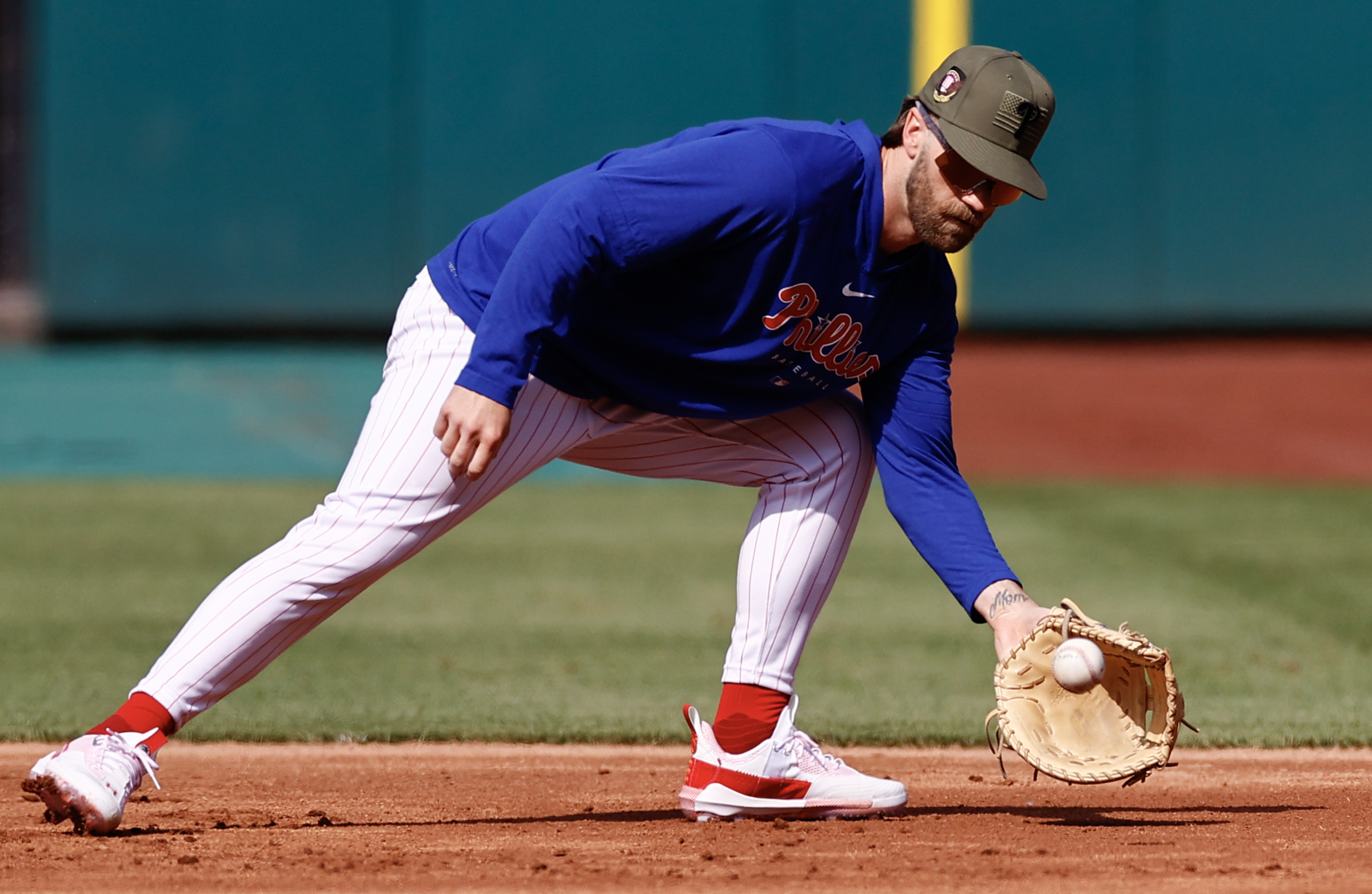 Red Sox's Kyle Schwarber Gets It, Celebrates Routine Play To First Base