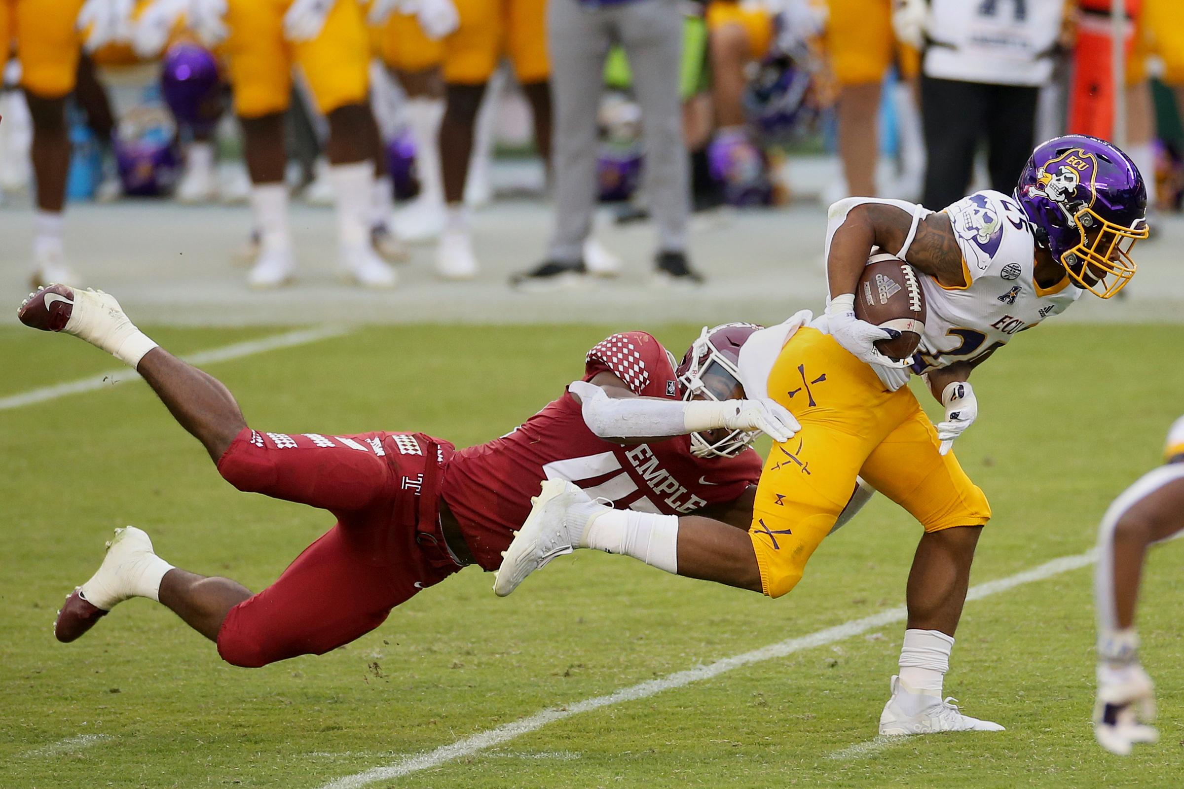 Football Drops Final Game to ECU, 49-46 - Temple