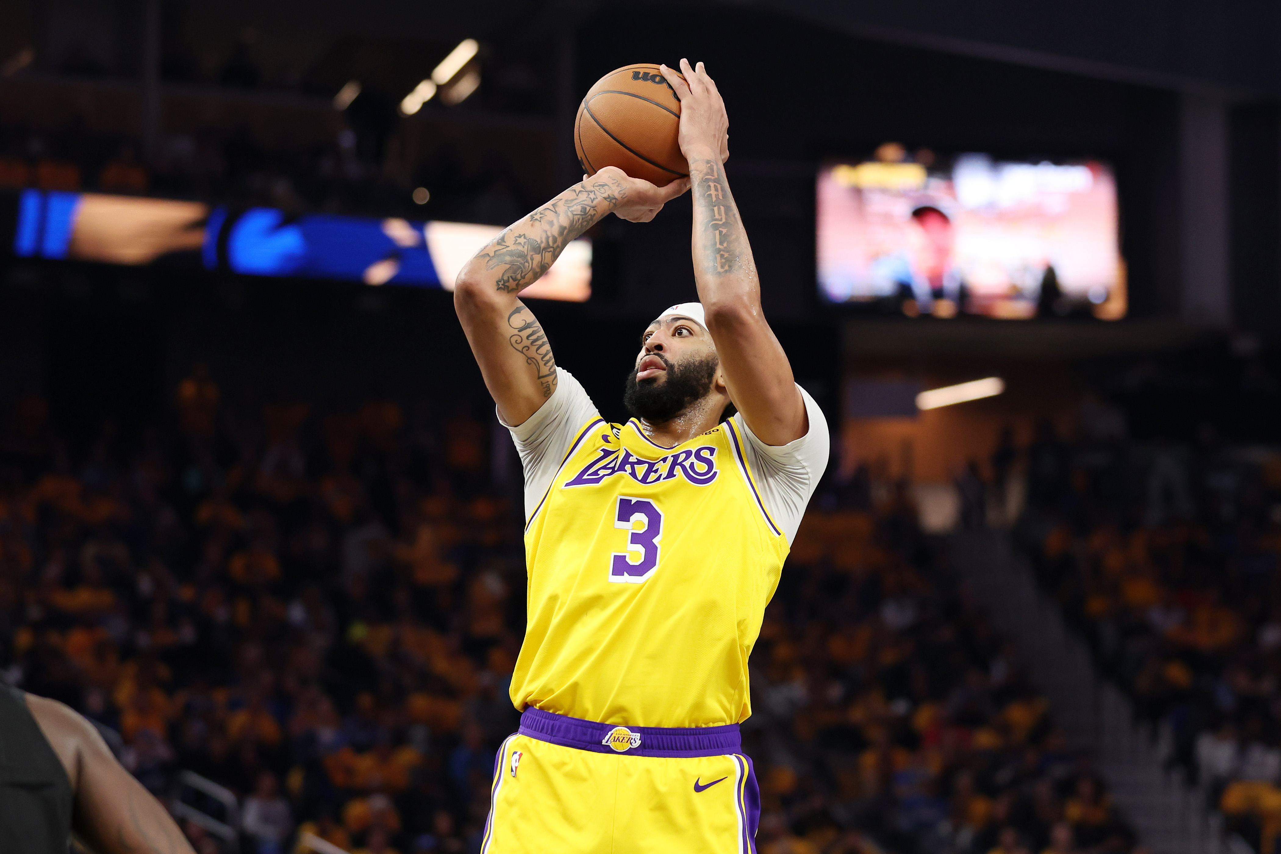 NBA Playoffs Best Bets for May 16: Los Angeles Lakers LeBron James &  Anthony Davis Top Player Props