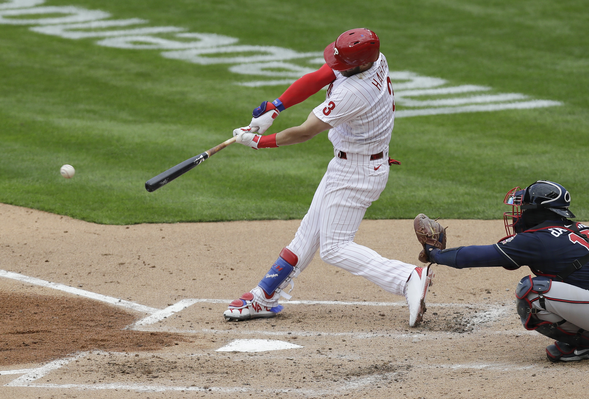 Instant observations: Phillies home run barrage lifts them to 2-1