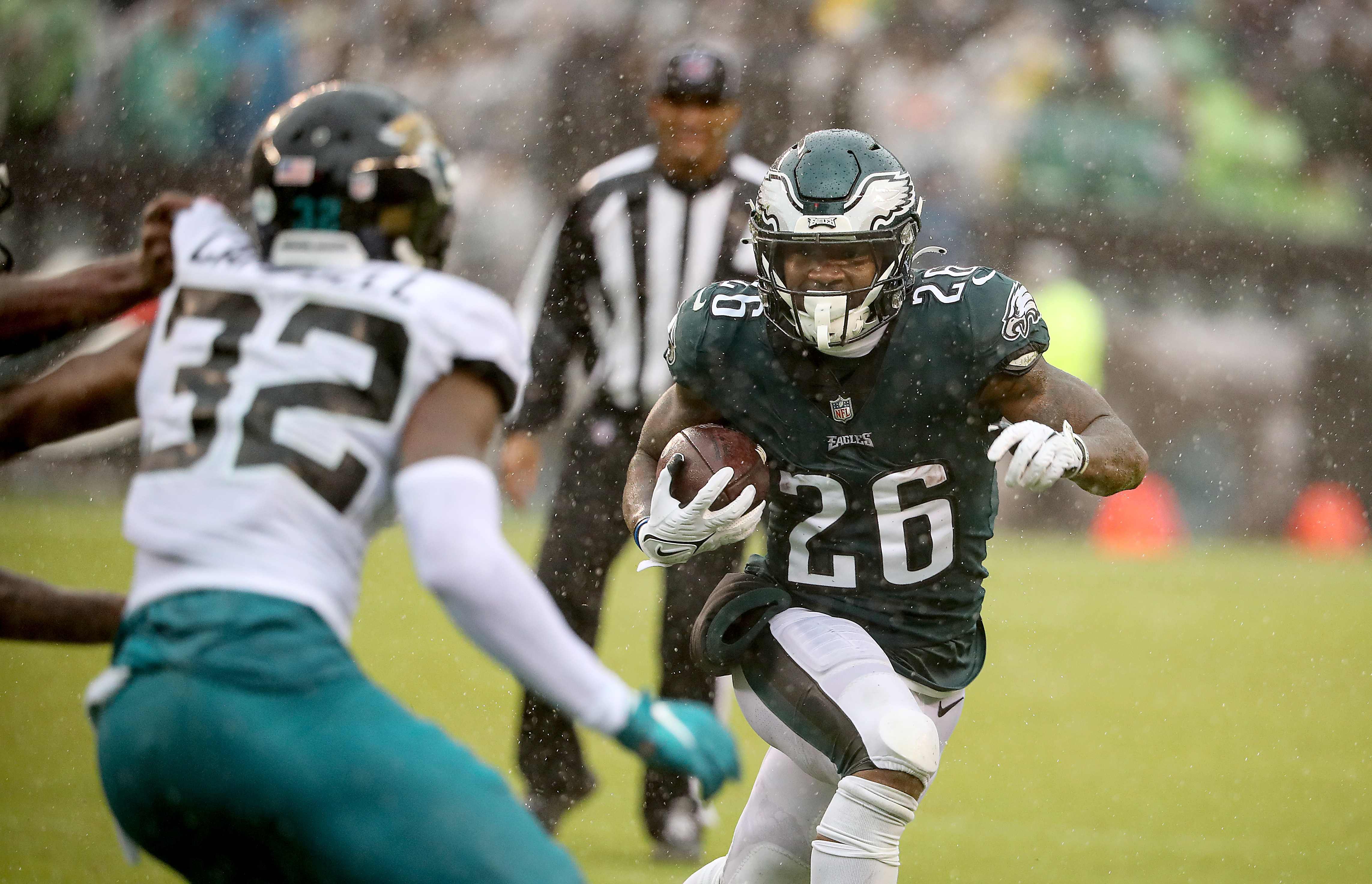 Eagles' Reddick trying to be best version of himself as he waits for a  raise – Trentonian