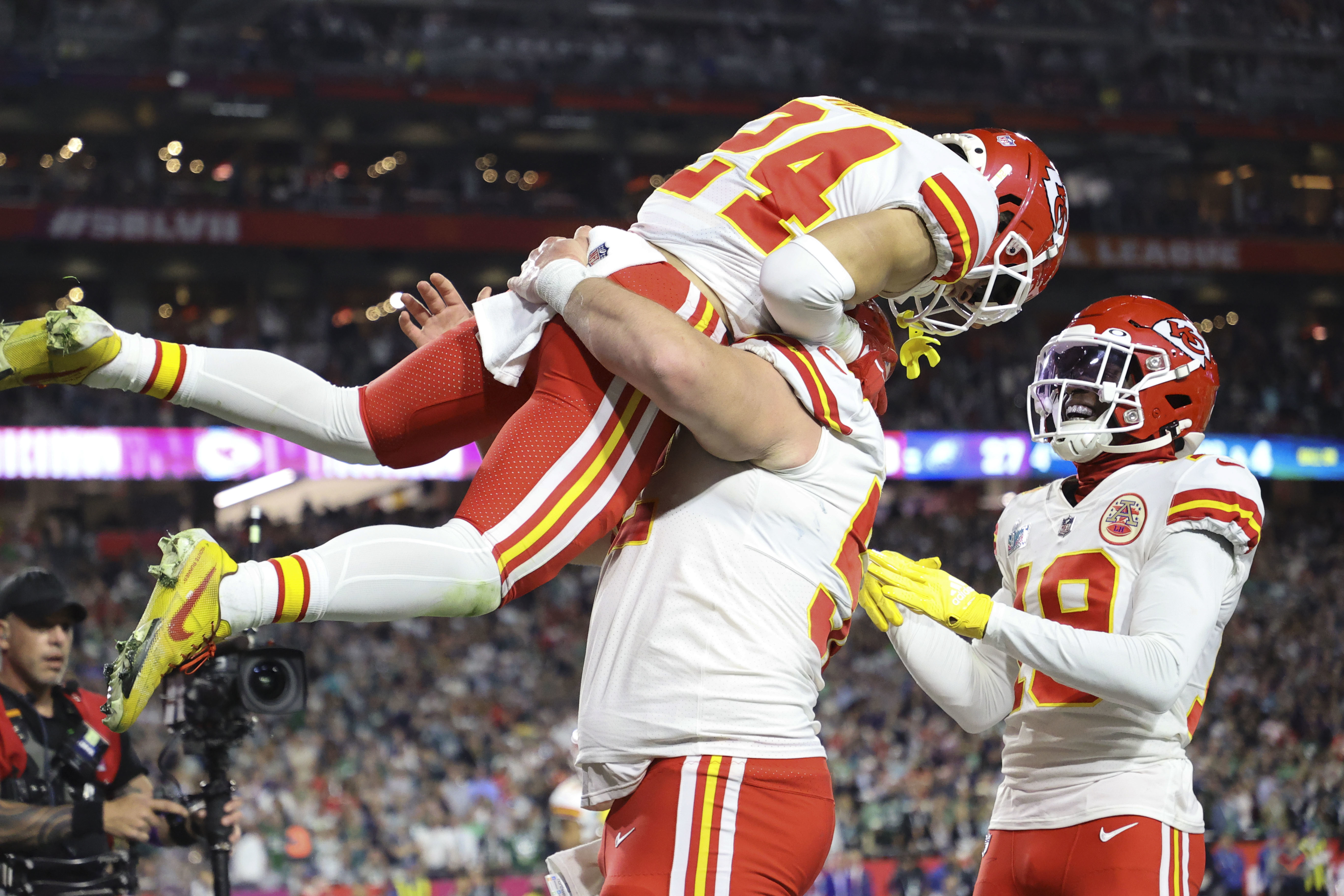 Super Bowl 2023 was a masterful performance by Chiefs offensive line