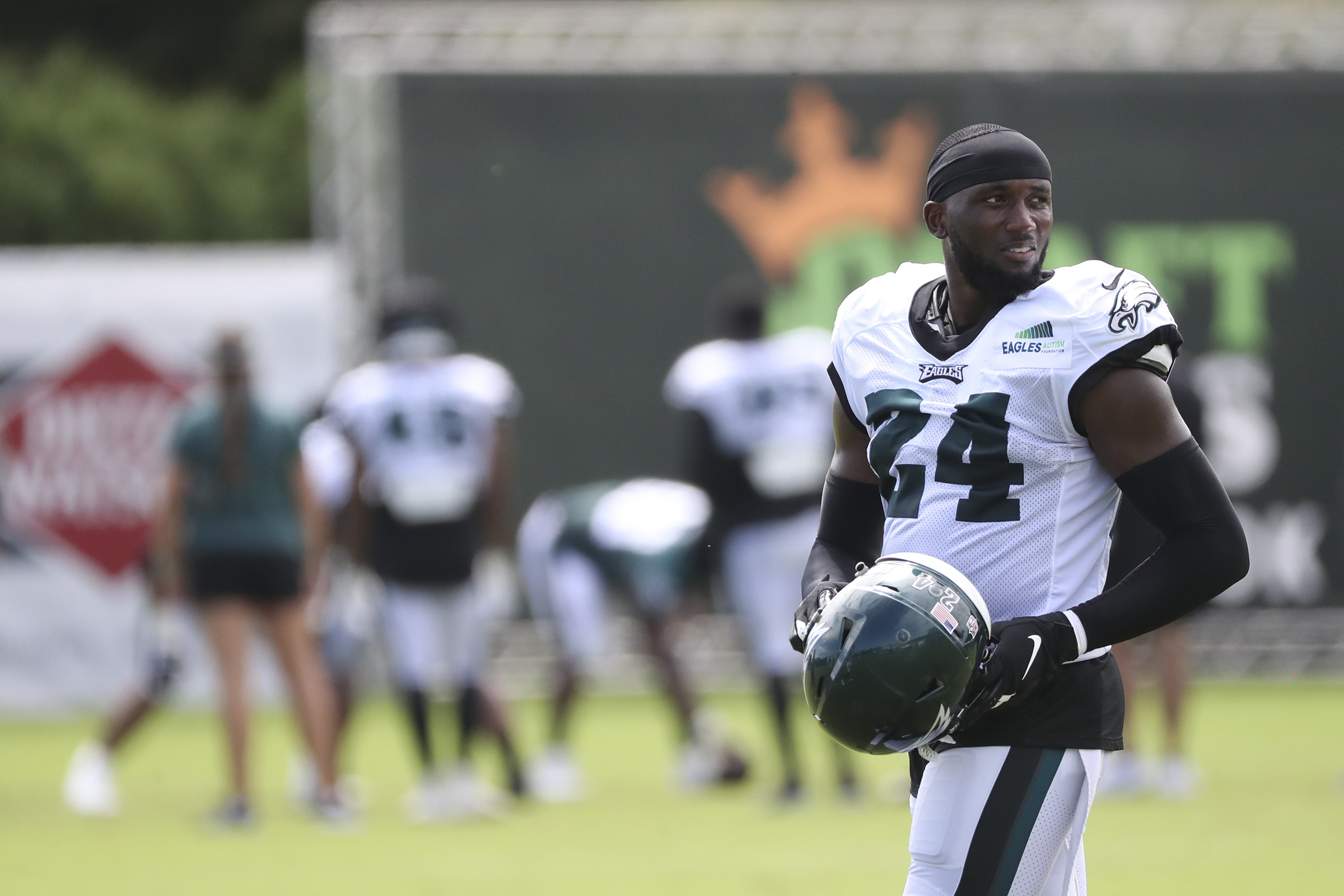 Philadelphia Eagles corner back James Bradberry (24) looks on