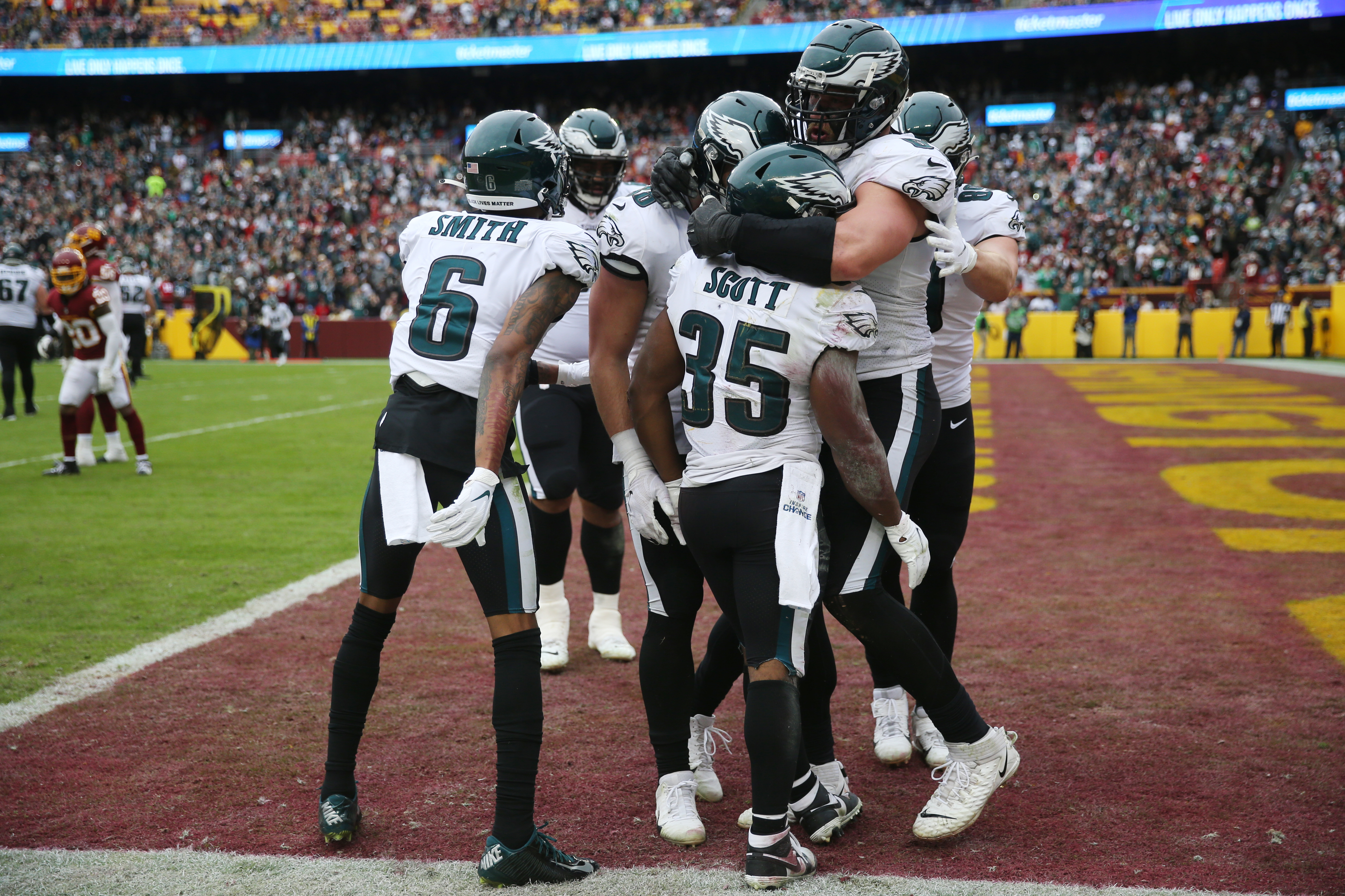 Eagles' Nick Sirianni calls impeccable game in blowout win vs. Broncos;  Jordan Howard, Boston Scott are rolling