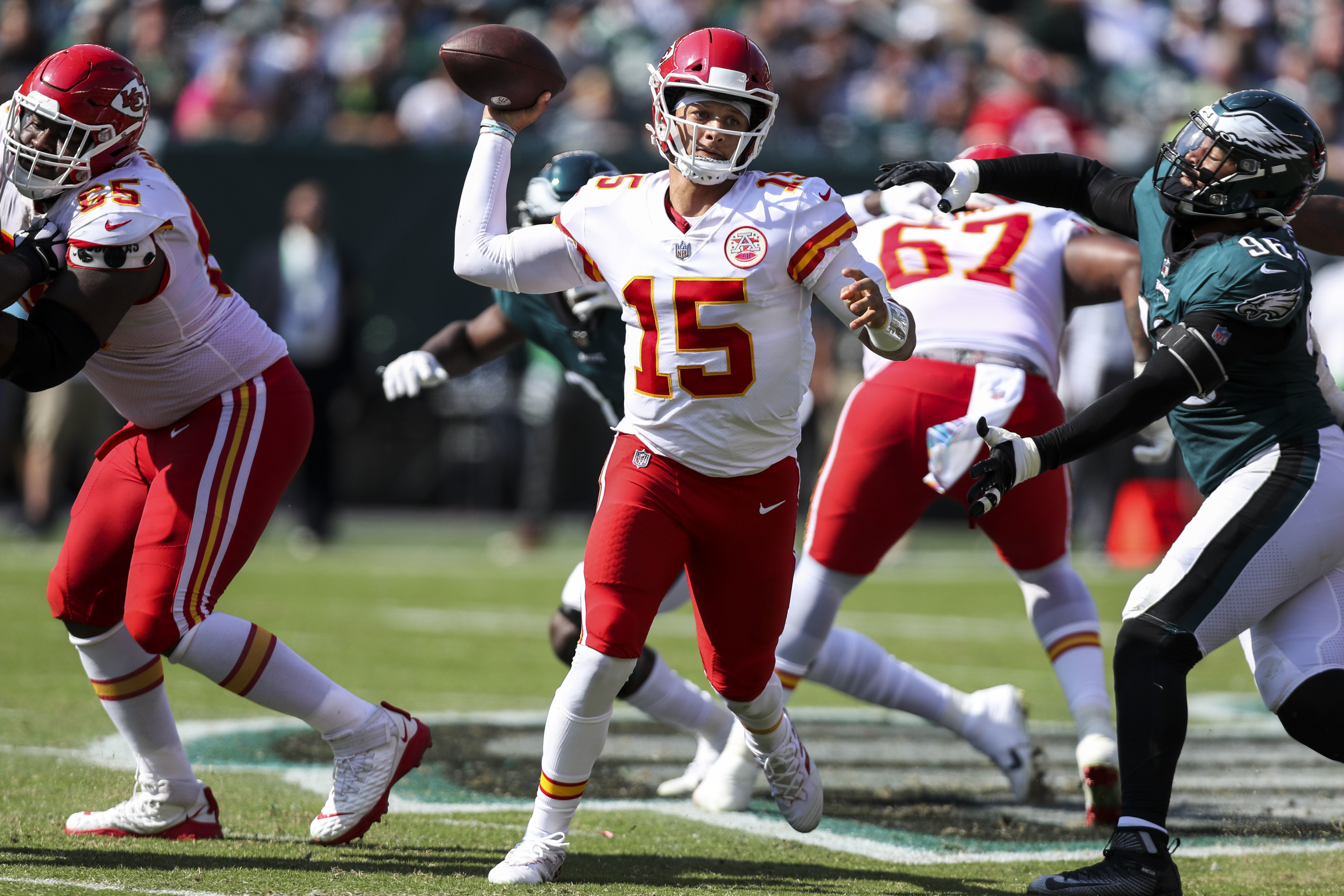 Neil Reynolds: Patrick Mahomes' legacy game, Jalen Hurts still in