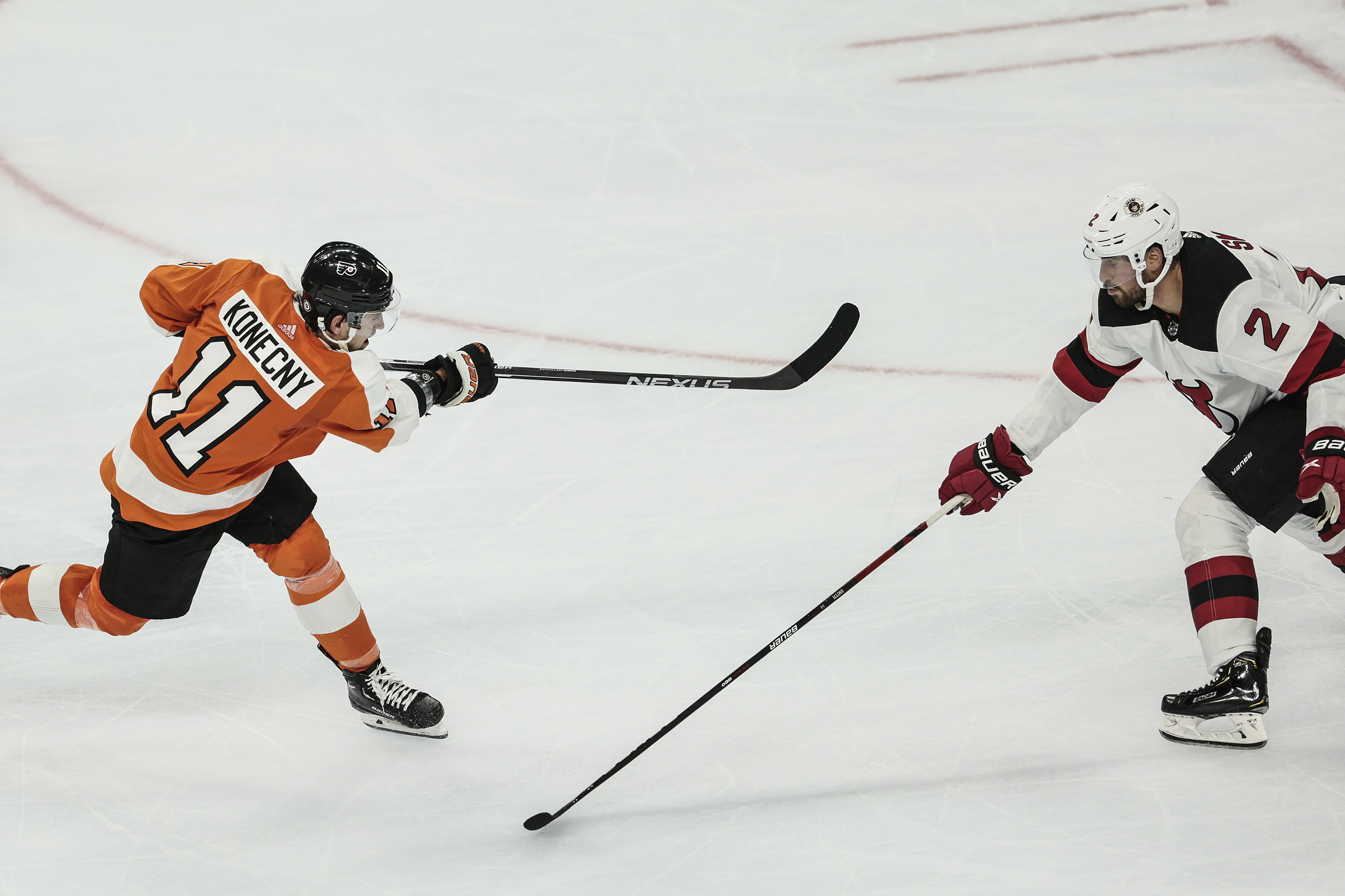Flyers beat Devils 5-2 to begin the John Tortorella era