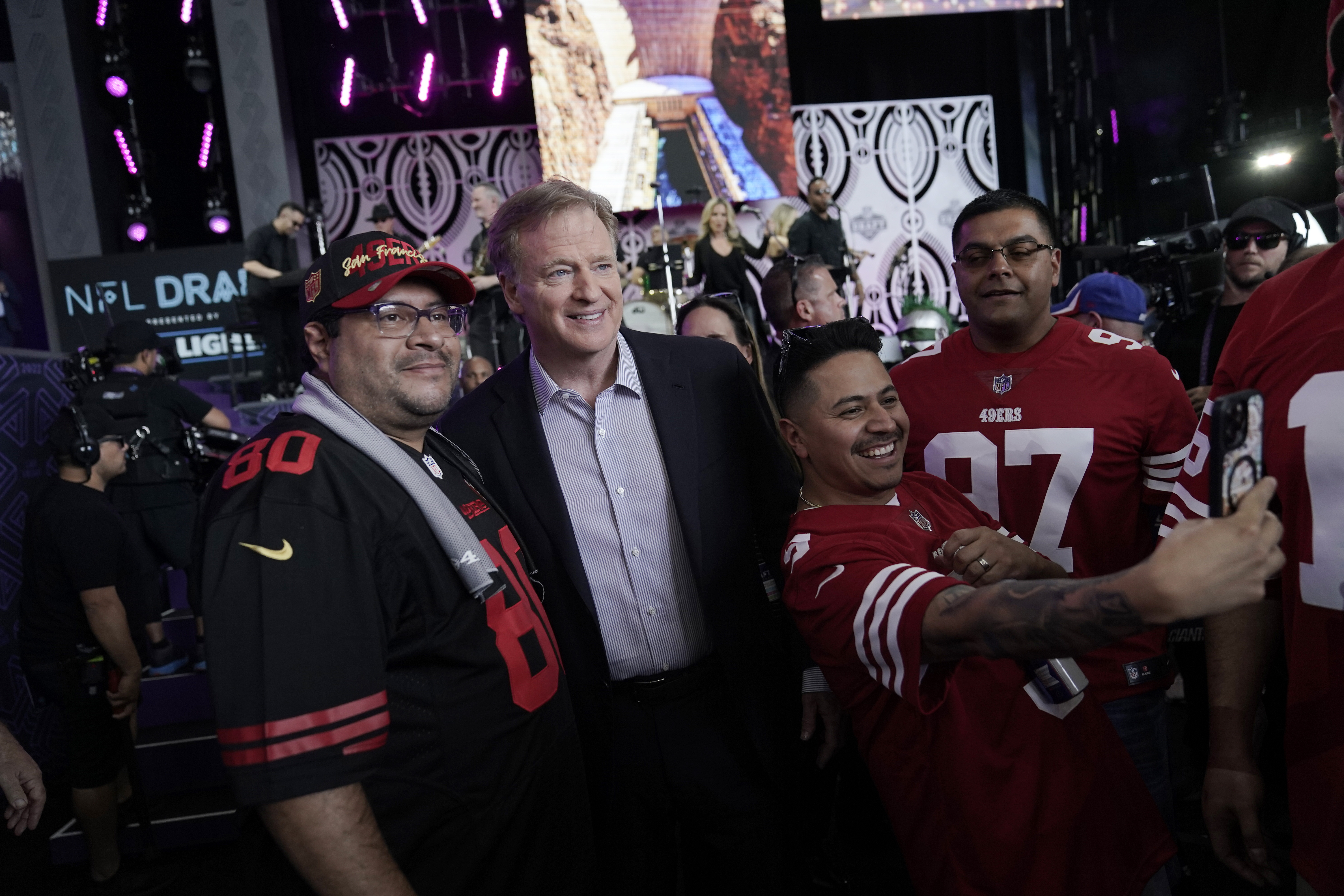 NFL Draft 2022: Why ESPN's Mel Kiper Jr., Kirk Herbstreit won't be in Las  Vegas 