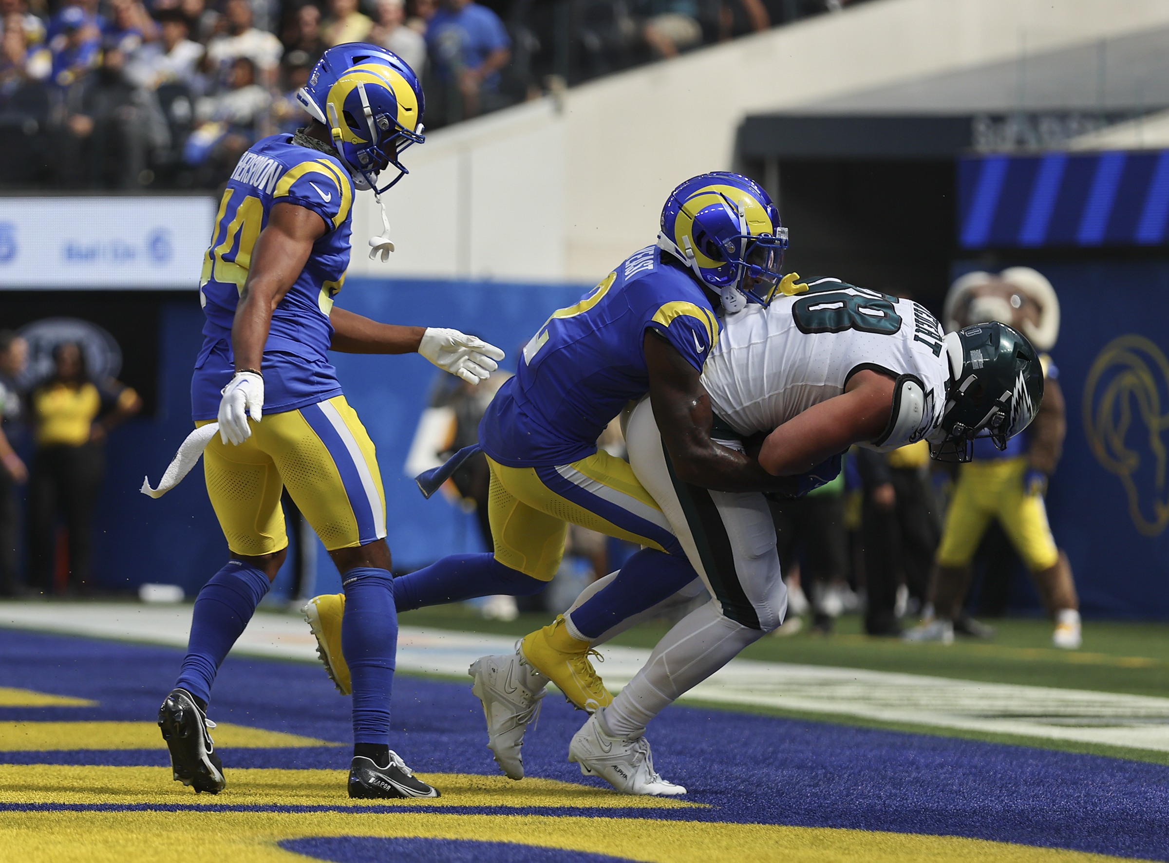 Rams WR Cooper Kupp carted off after horse-collar tackle, but