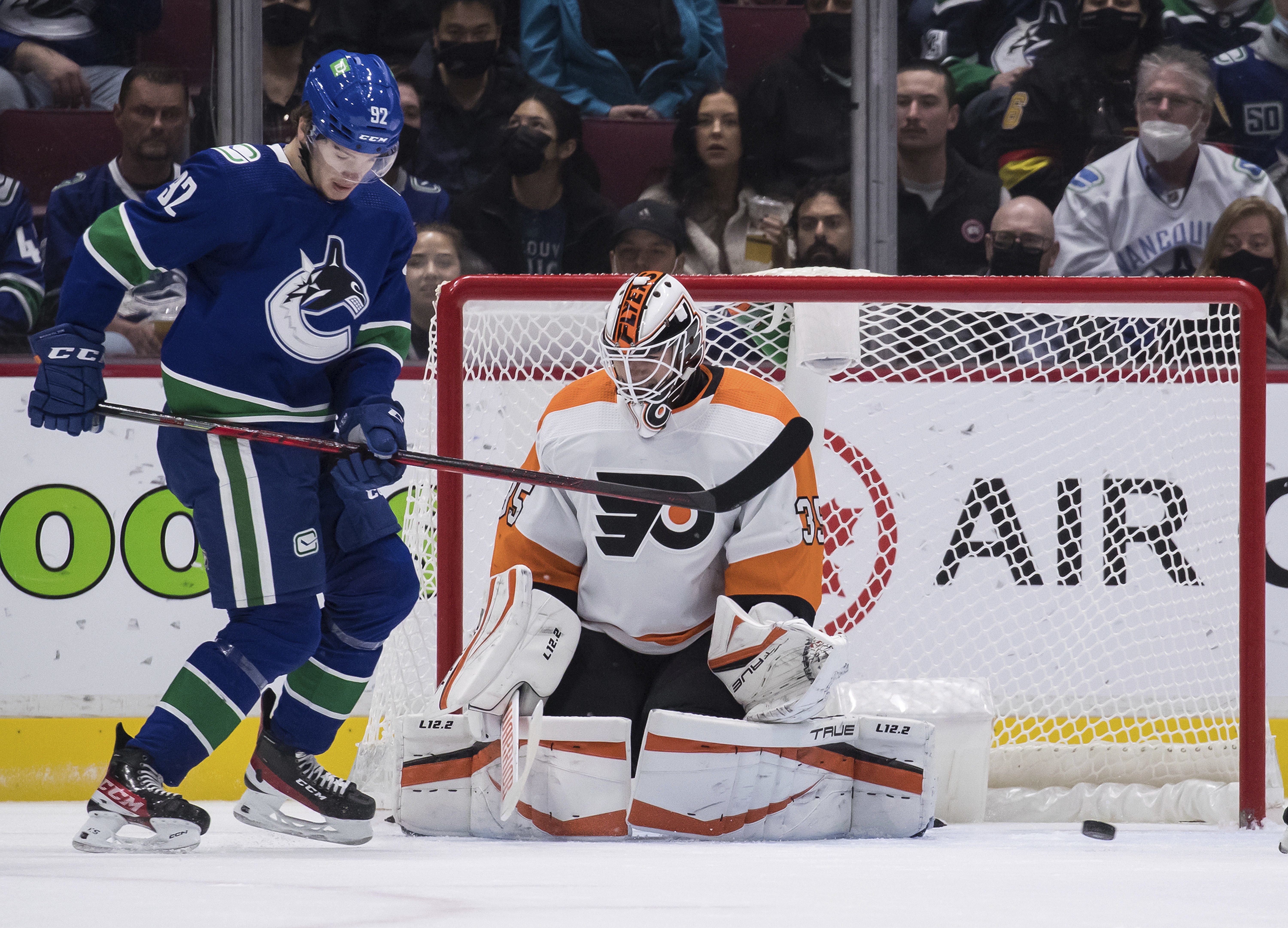 Philadelphia Flyers on X: It'll be back-to-back hometown starts for the  Flyers netminders. Carter Hart will start on Wednesday in Edmonton while  Martin Jones will be between the pipes on Thursday in