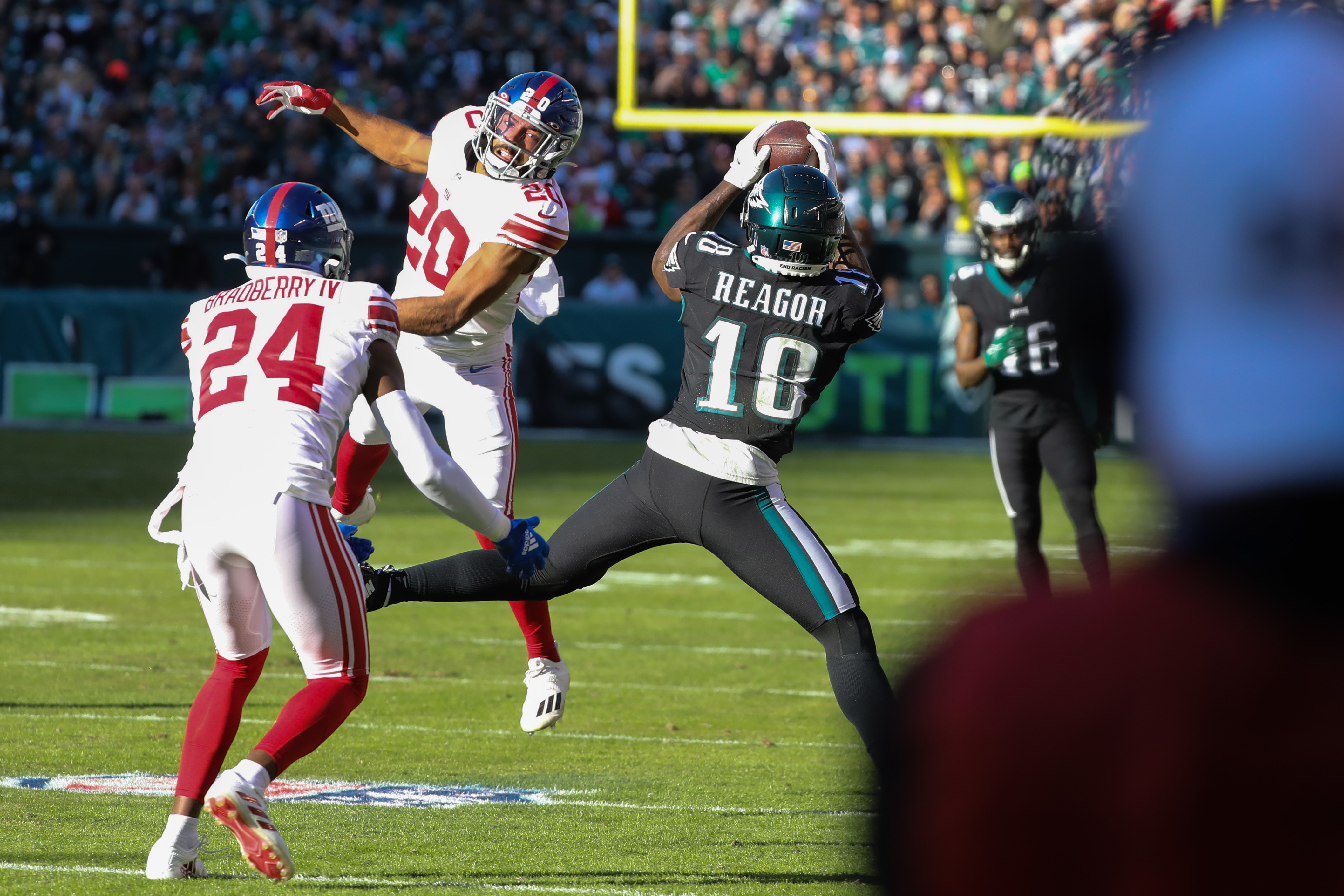 Can't-Miss Play: Philadelphia Eagles quarterback Jalen Hurts hits Eagles  wide receiver Devonta Smith in stride on a 63-yard bomb for a touchdown