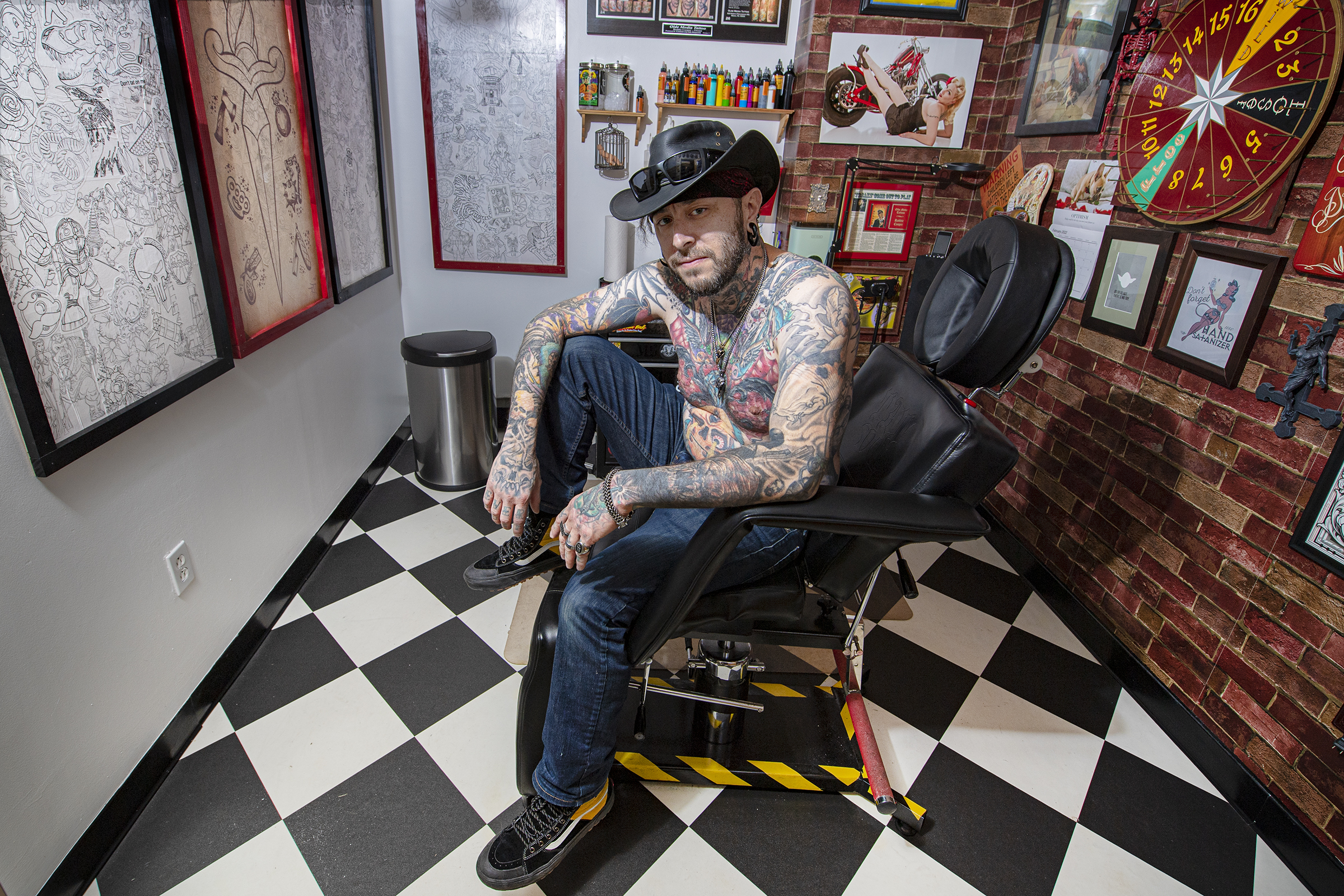 Norwich tattoo studio opens downtown, body sculpting, skin spa next