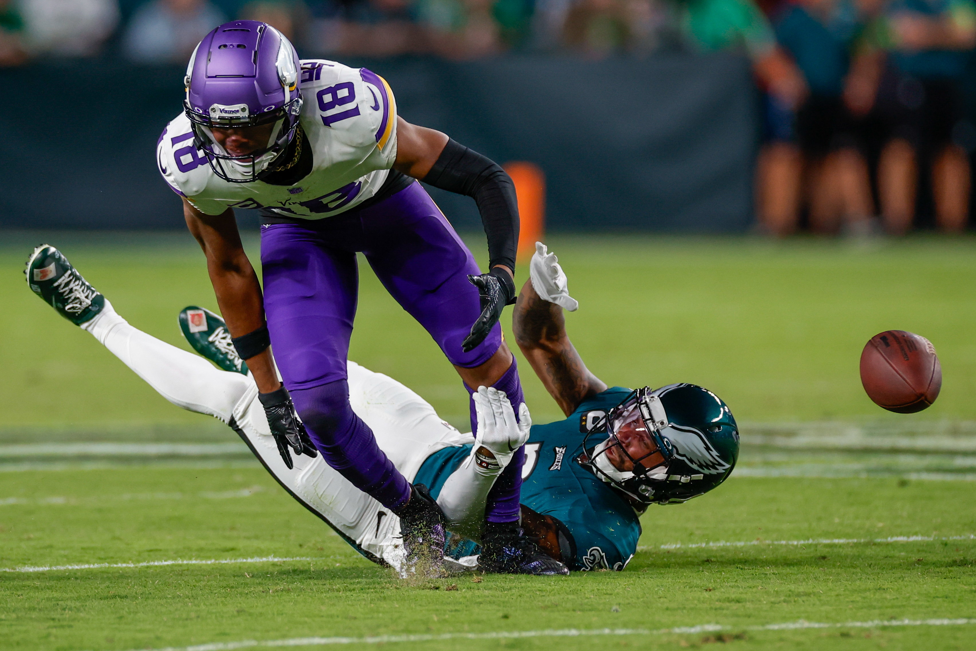 Eagles news: Avonte Maddox injury, highlights, Vikings analysis