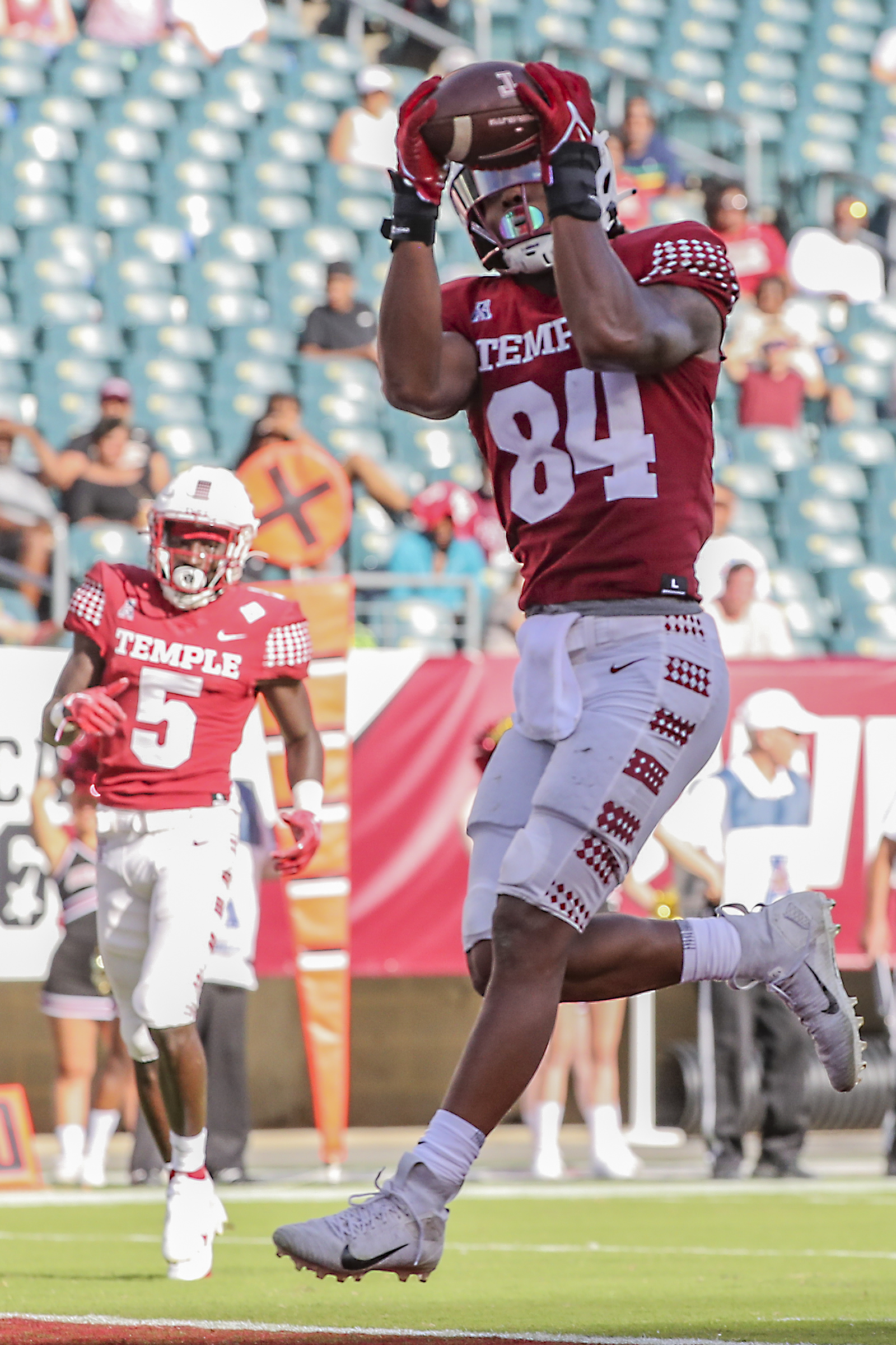 Temple QB E.J. Warner, son of Super Bowl MVP Kurt Warner, earns starting  job as freshman vs. Rutgers 