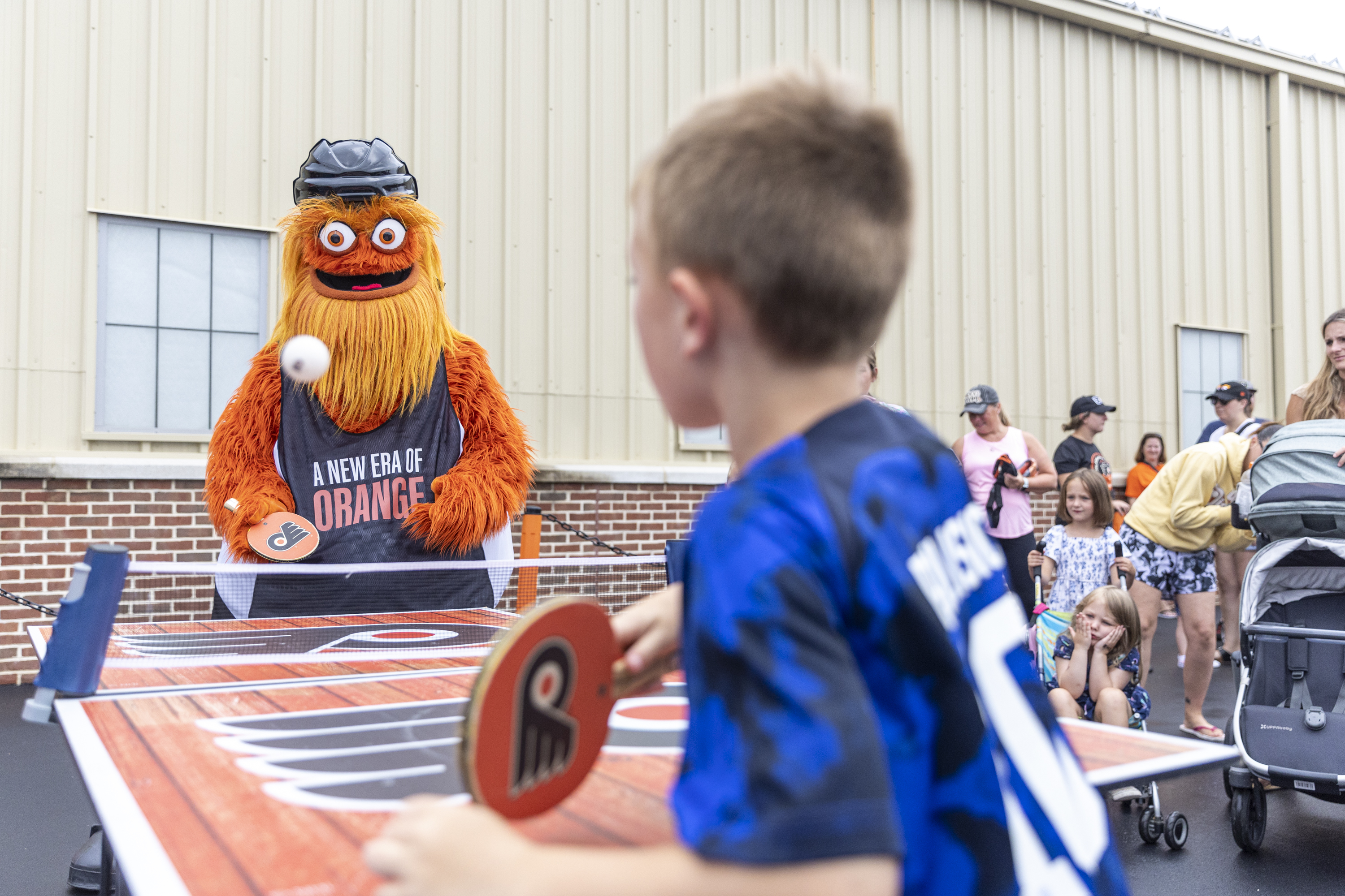 Gritty Love: Philadelphia Flyers mascot is a big hit