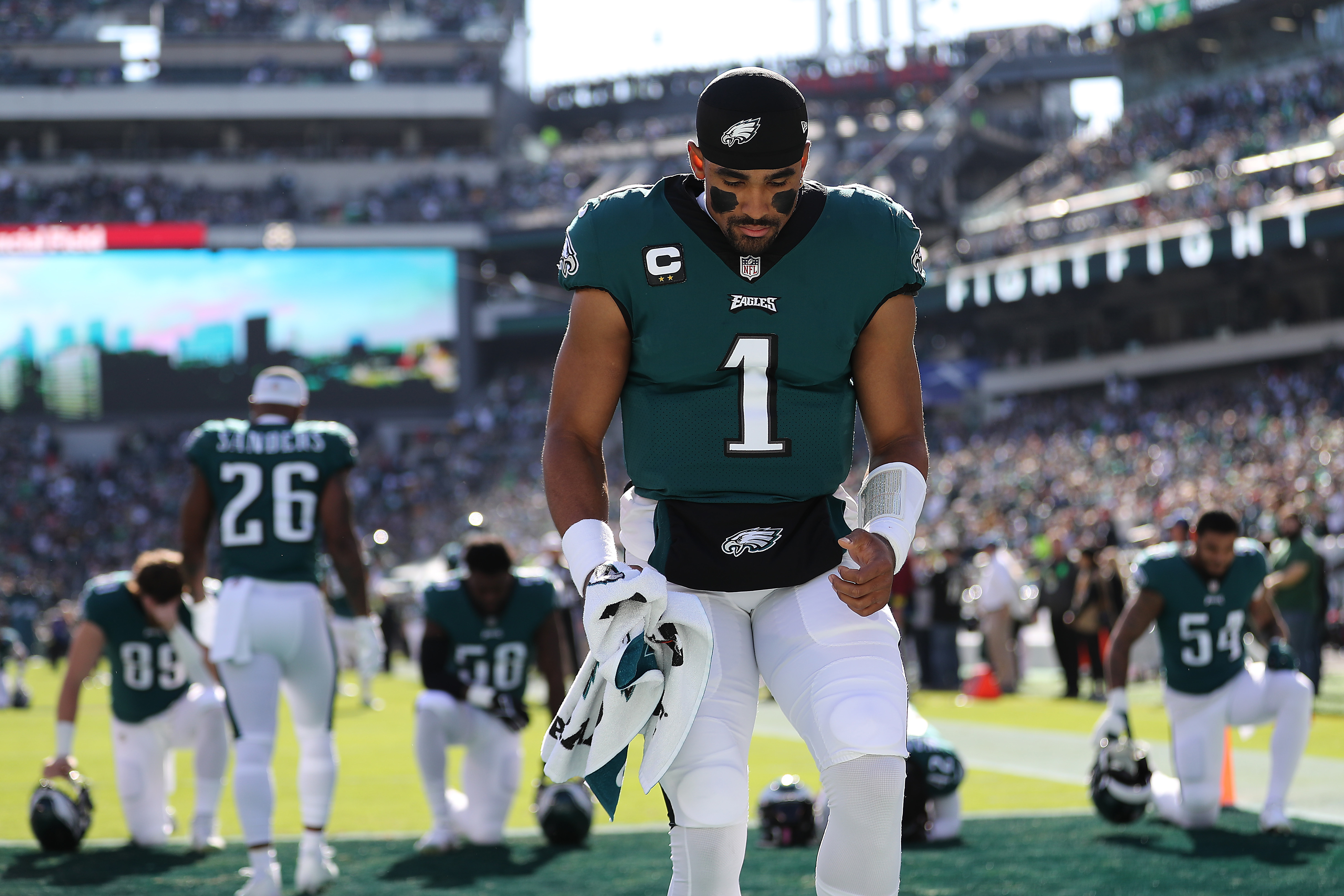 Eagles' Jalen Hurts returns to Houston to play vs. Texans at NRG