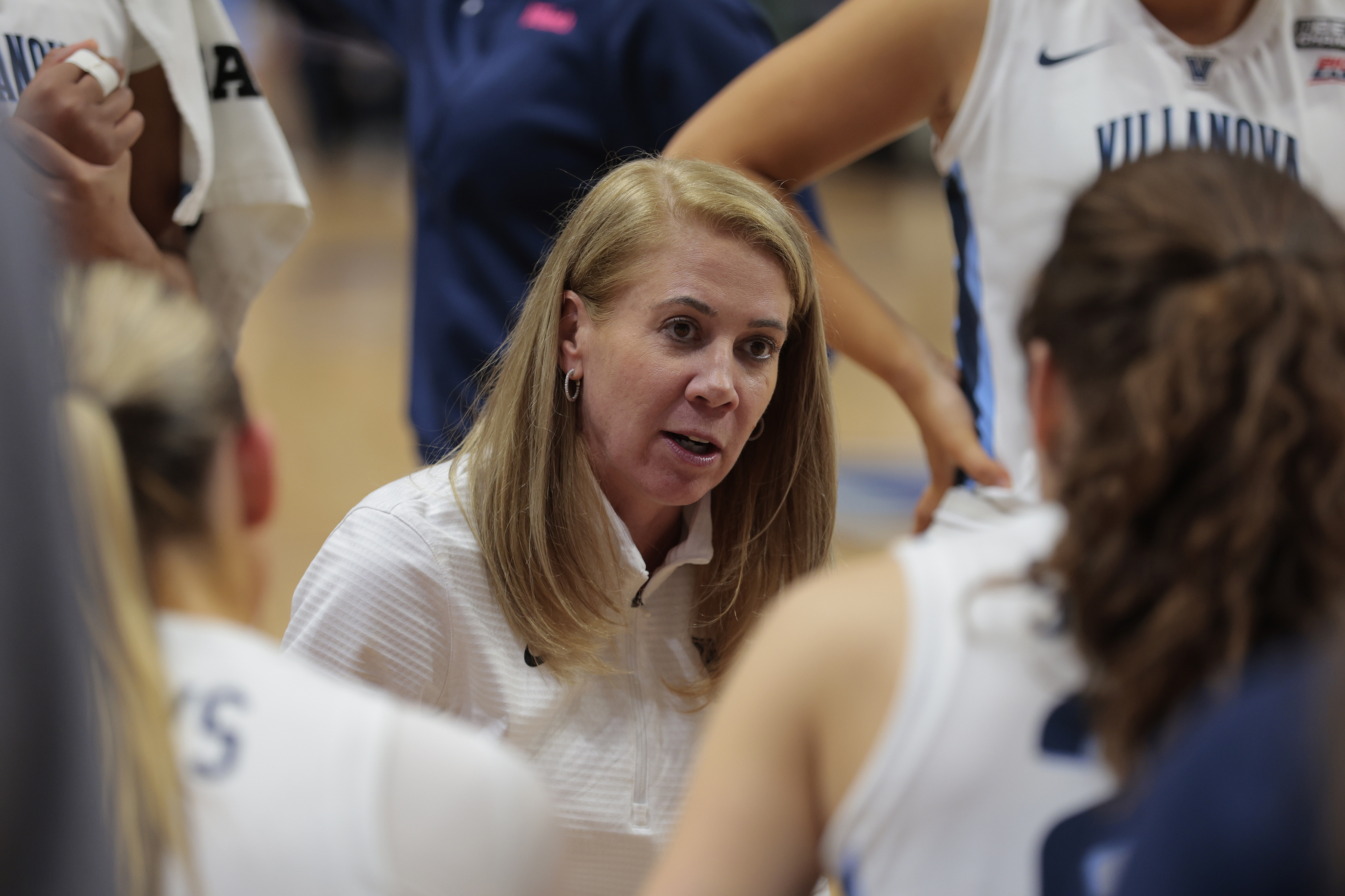 Erica Lynne Sex Tape - Villanova's Denise Dillon named a semifinalist for Werner Ladder Naismith  women's coach of the year award