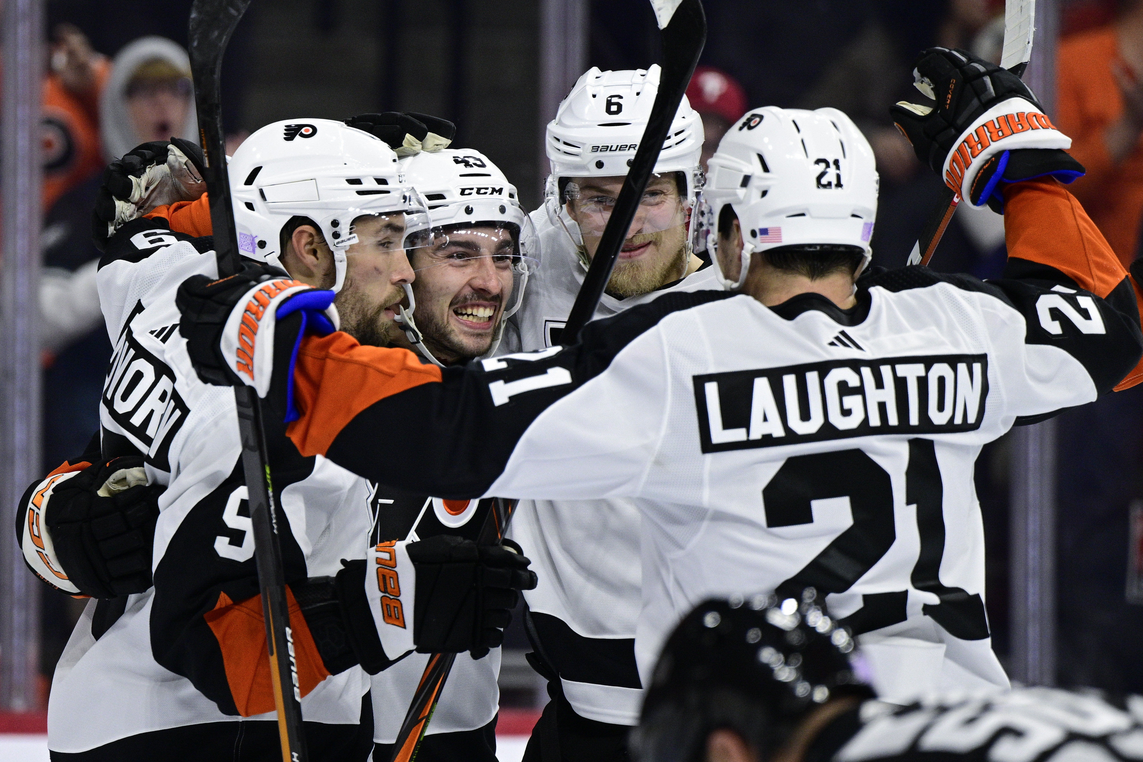Flyers' Milestone 5-1 Win Over Blues