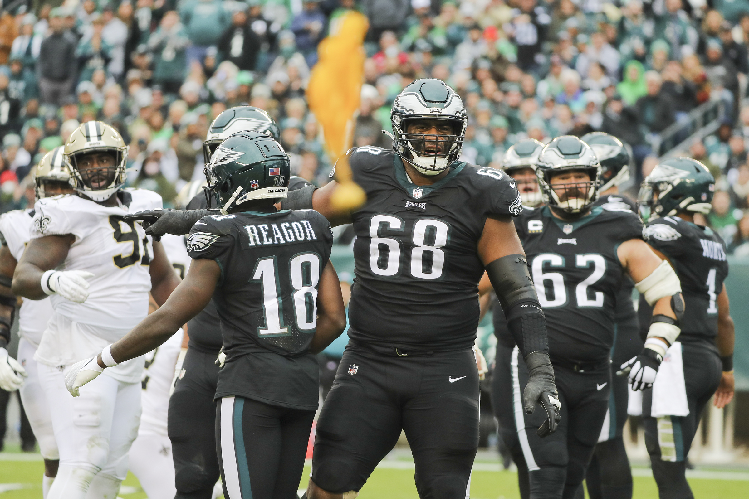 Eagles notebook: Jordan Mailata pays homage to Jason Kelce