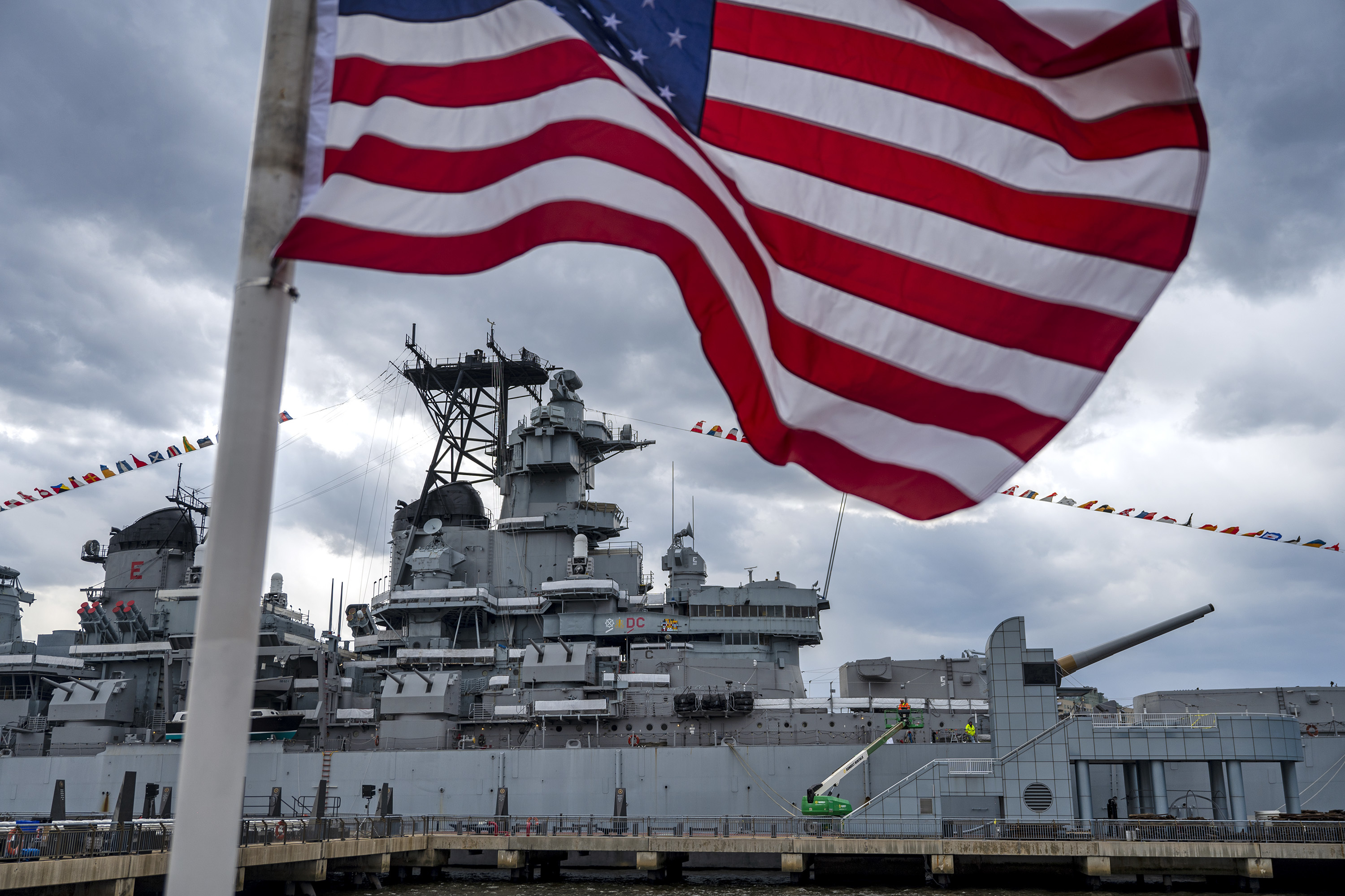 World of Warships × Warhammer 40,000: Free Pack for Free - Epic Games Store, image size:3000x2000