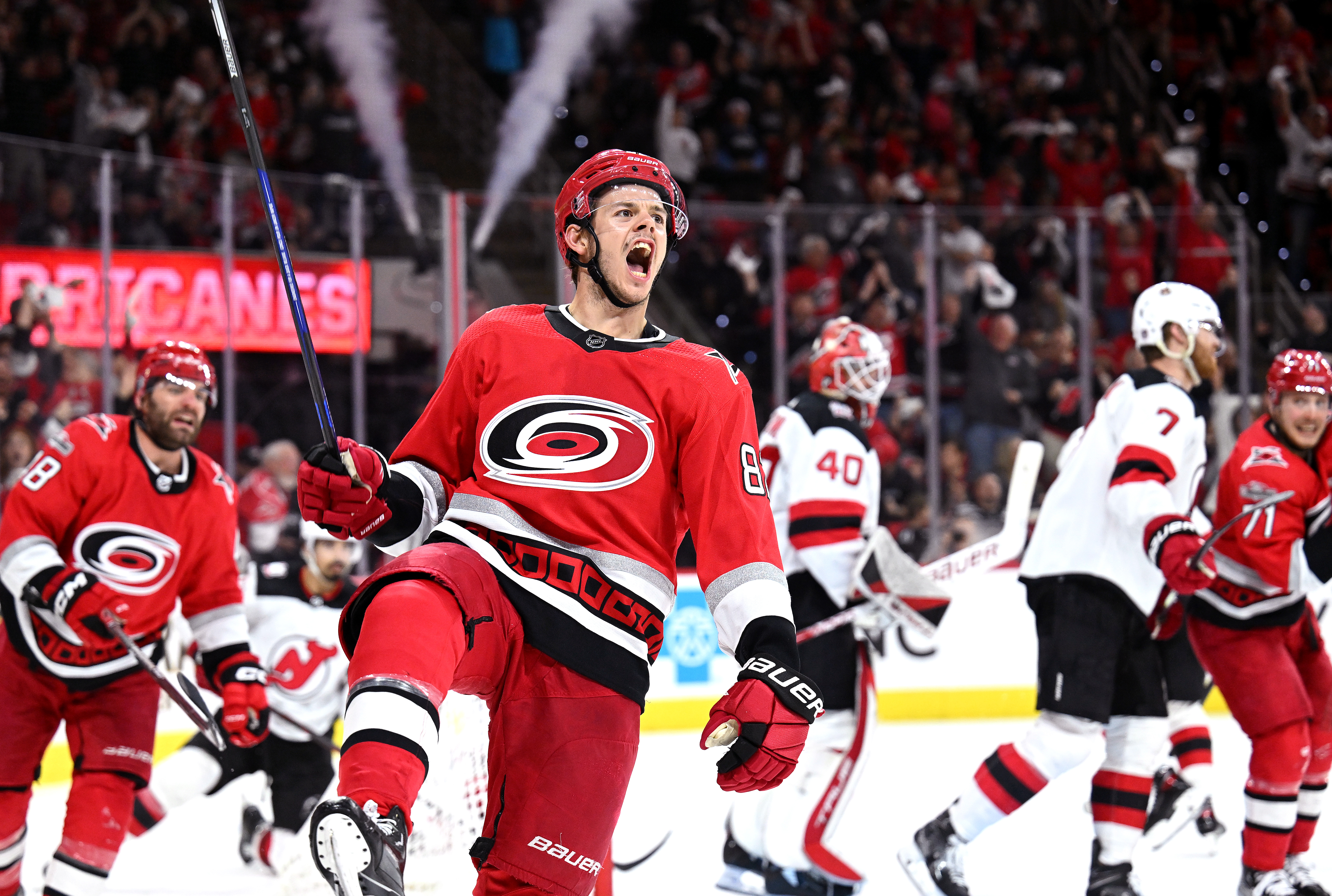 Panthers vs Hurricanes Odds, Picks, and Predictions - NHL Playoffs