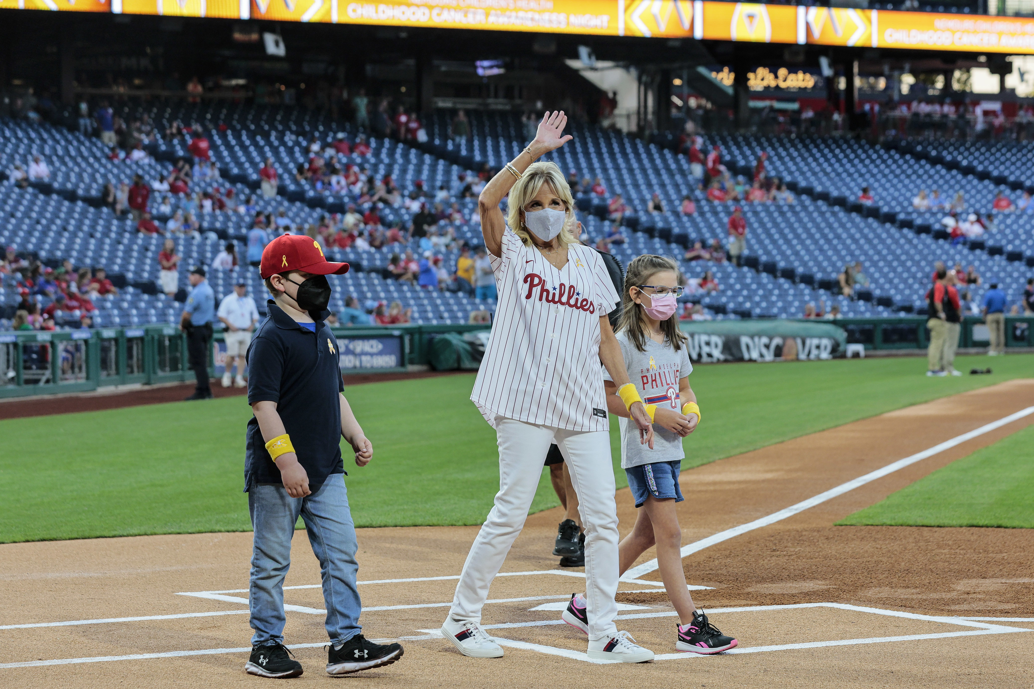 Philadelphia Phillies go gold for Childhood Cancer Awareness
