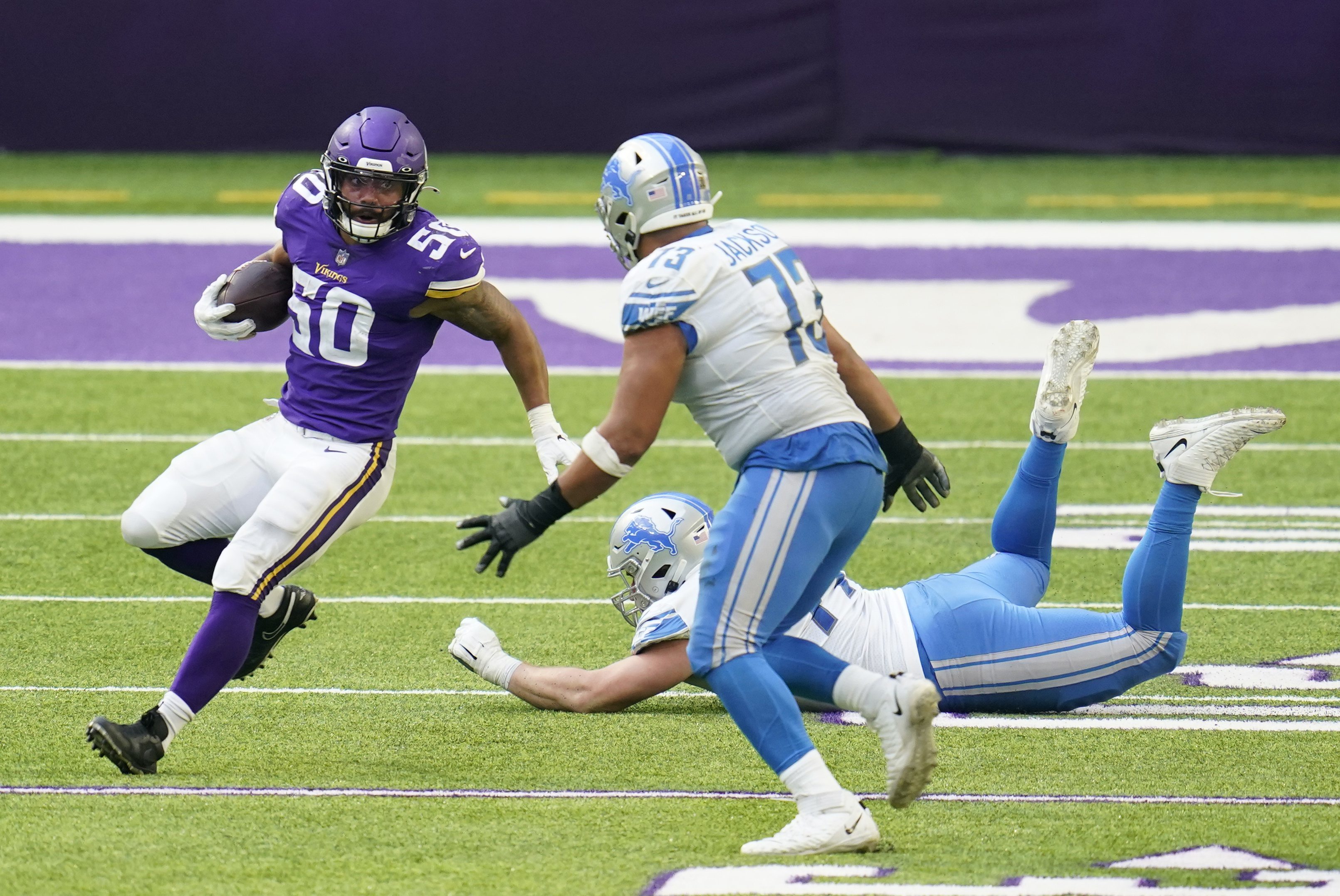 Vikings lose Anthony Barr to shoulder injury