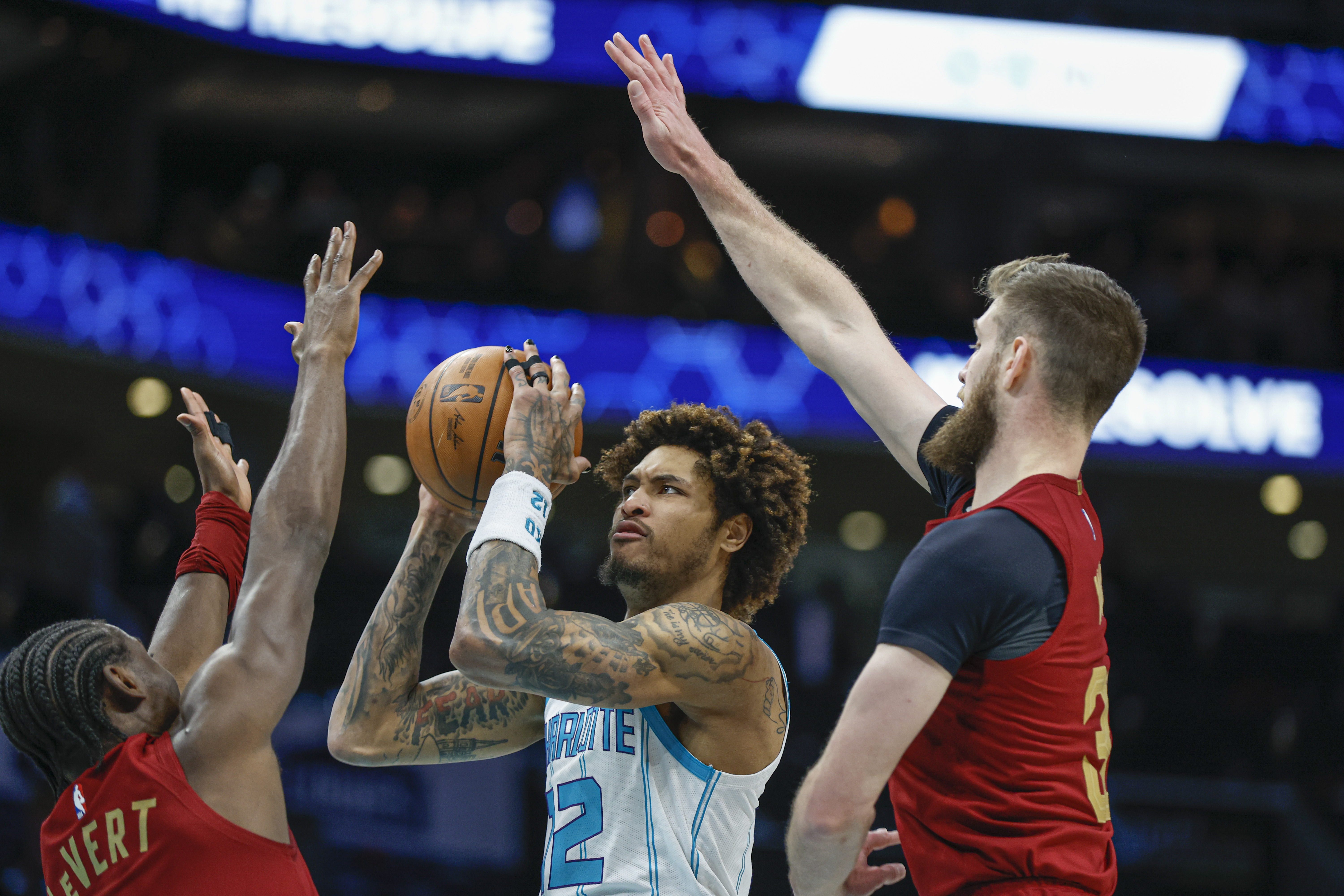 Kelly Oubre signs with the Philadelphia 76ers: What does it mean for the Charlotte  Hornets? 