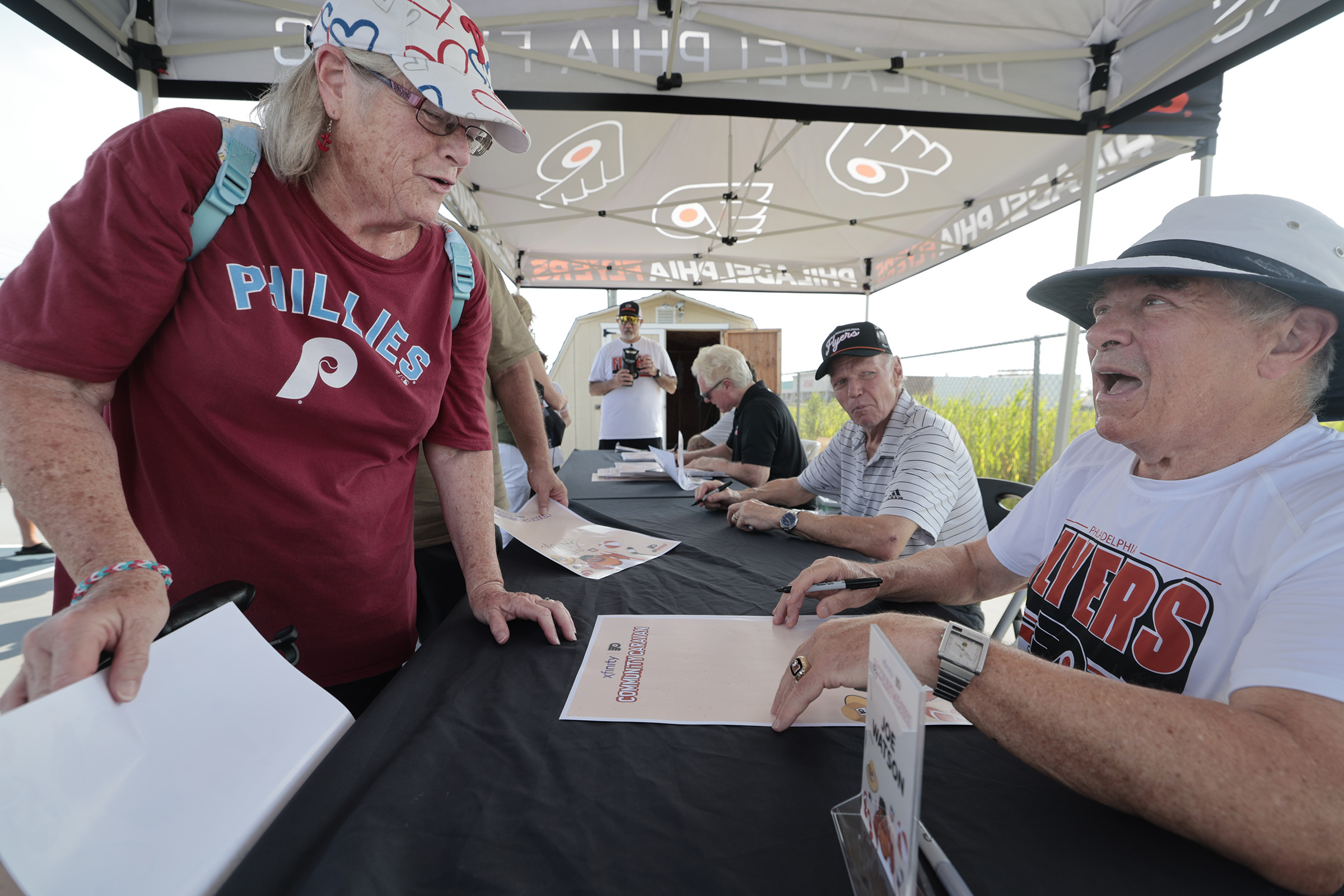 Flyers' Community Caravan and Gritty hit the Shore with stop in