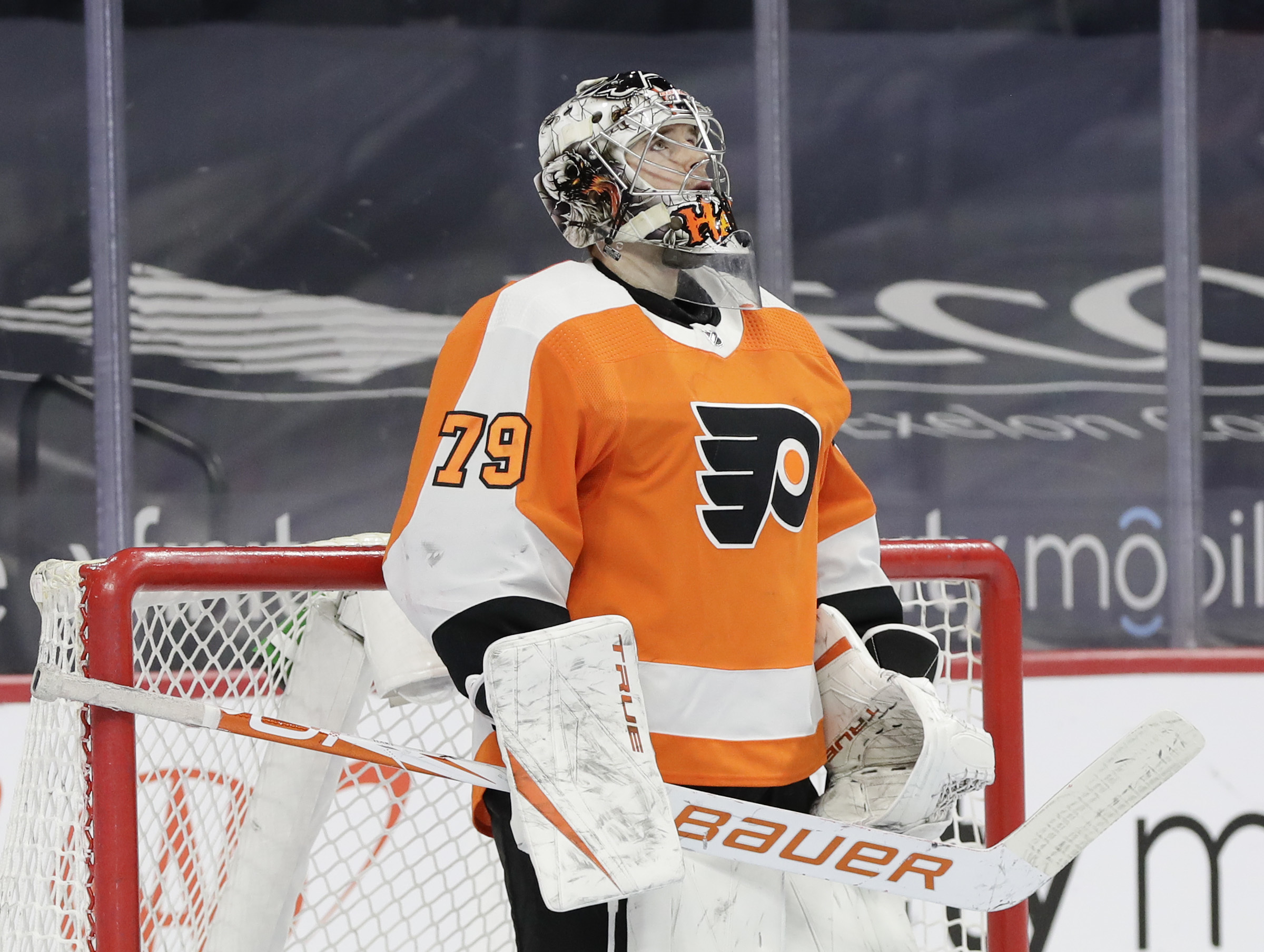 Is the Flyers' Carter Hart ready for the NHL's most challenging goaltending  job? - The Athletic