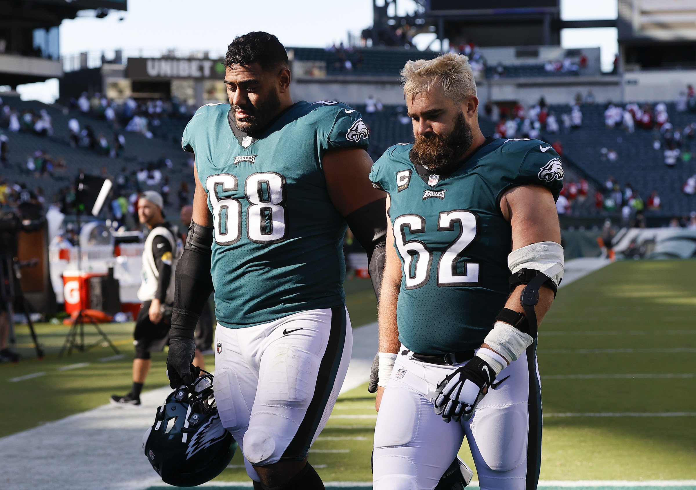 Eagles Center Jason Kelce Went Bonkers at the Super Bowl Parade