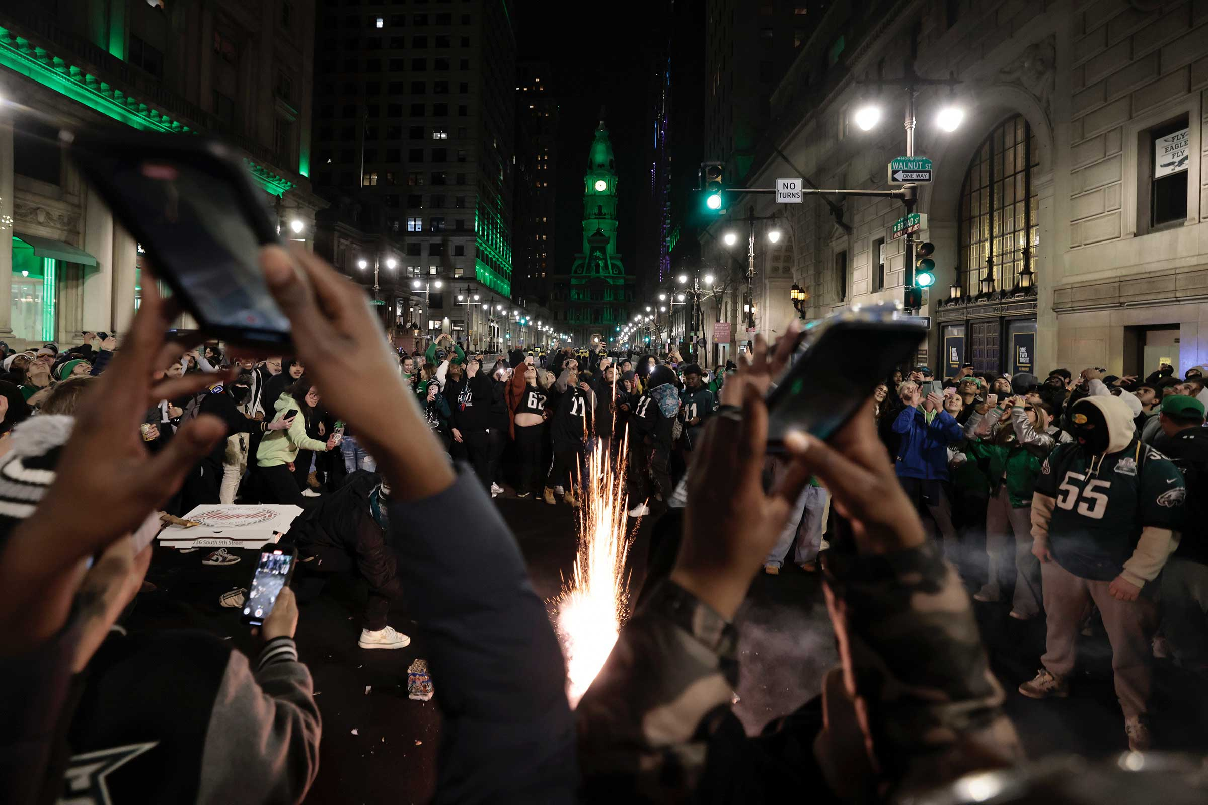 Eagles fans celebrate Super Bowl 2025 win over Kansas City Chiefs