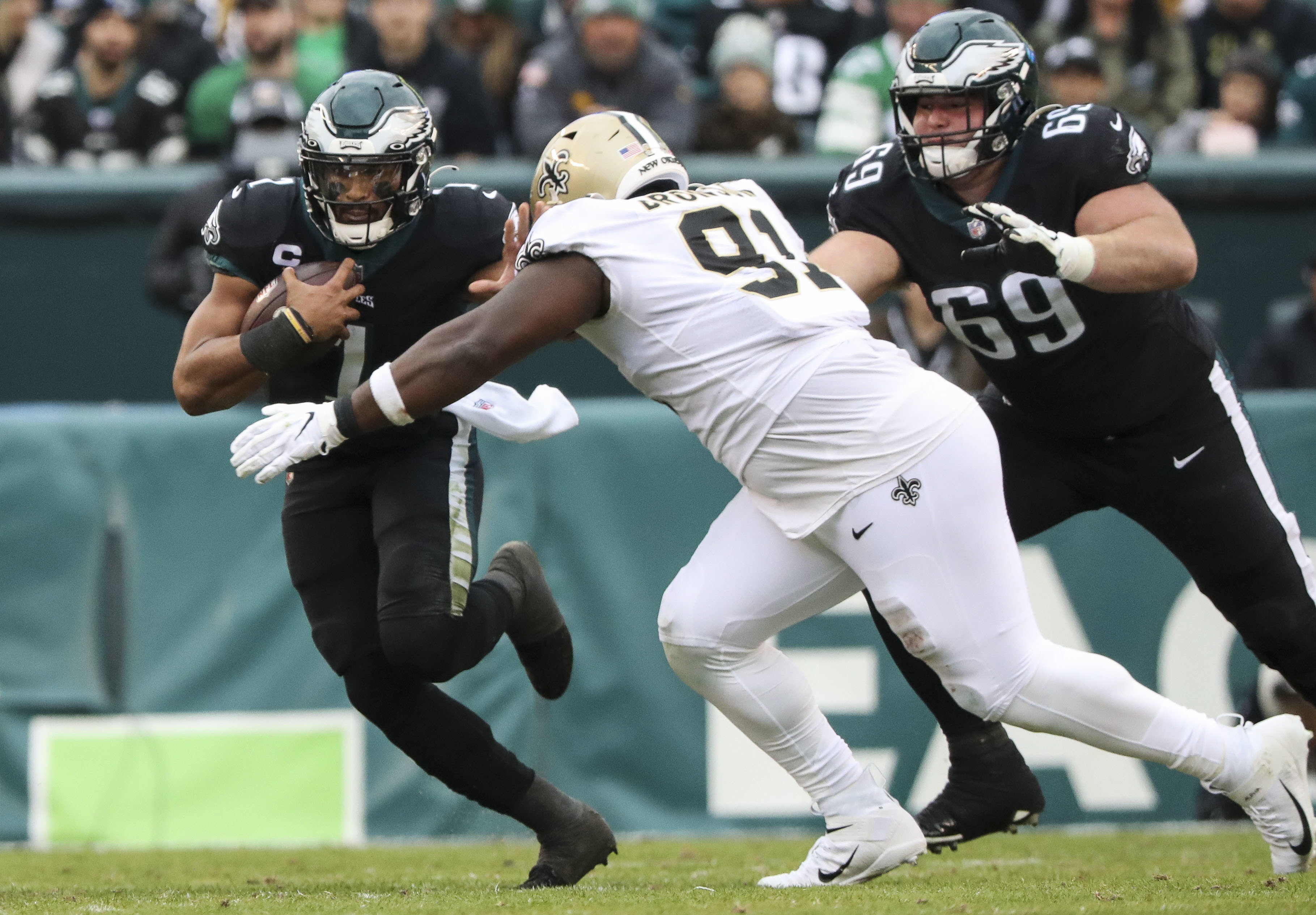 Jalen Hurts Scores 3 Rushing TDs As Philadelphia Eagles Beat New Orleans  Saints, 40-29 - CBS Philadelphia