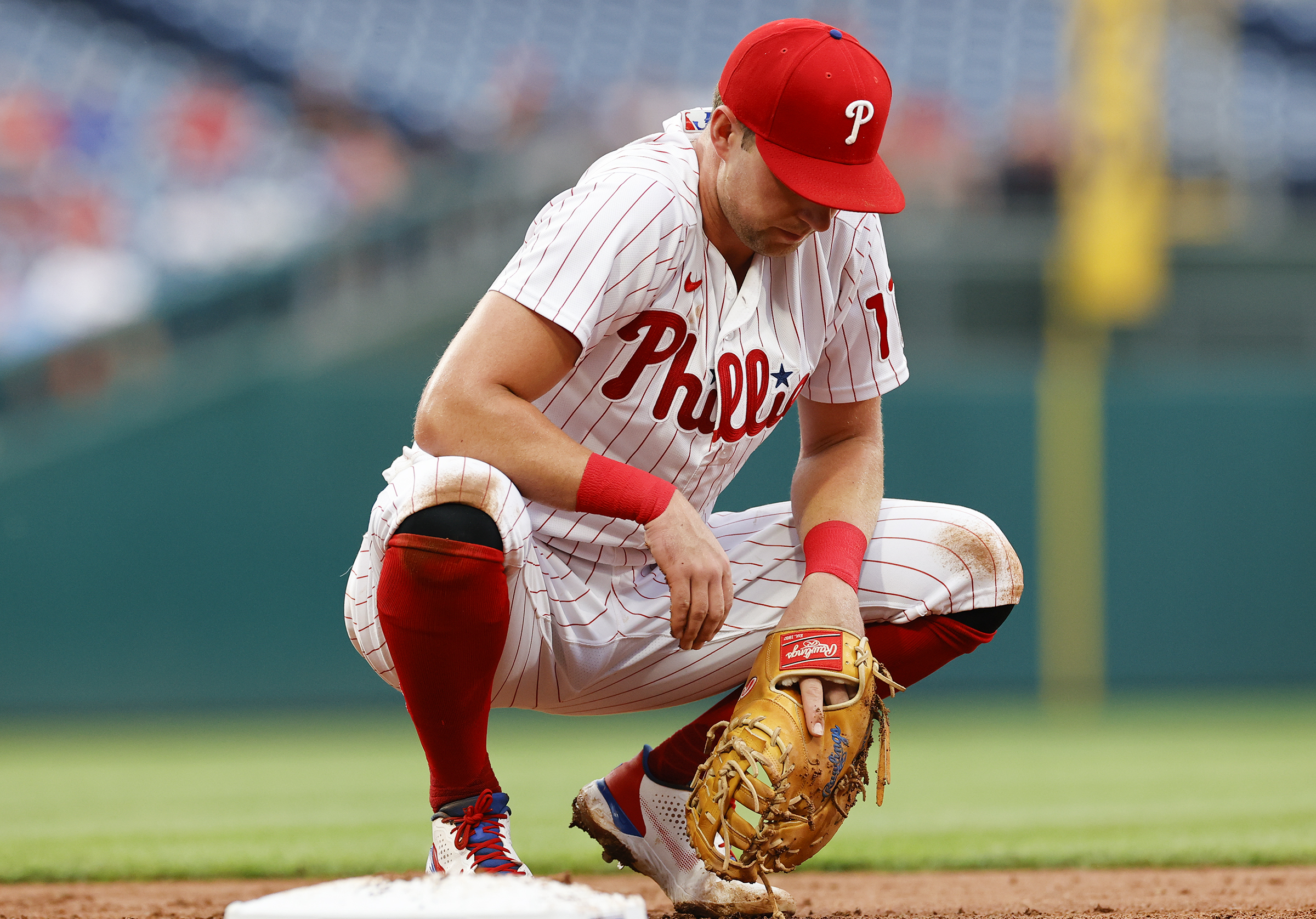 Bryson Stott Leads Phillies with .307 Batting Average, 9 Home Runs
