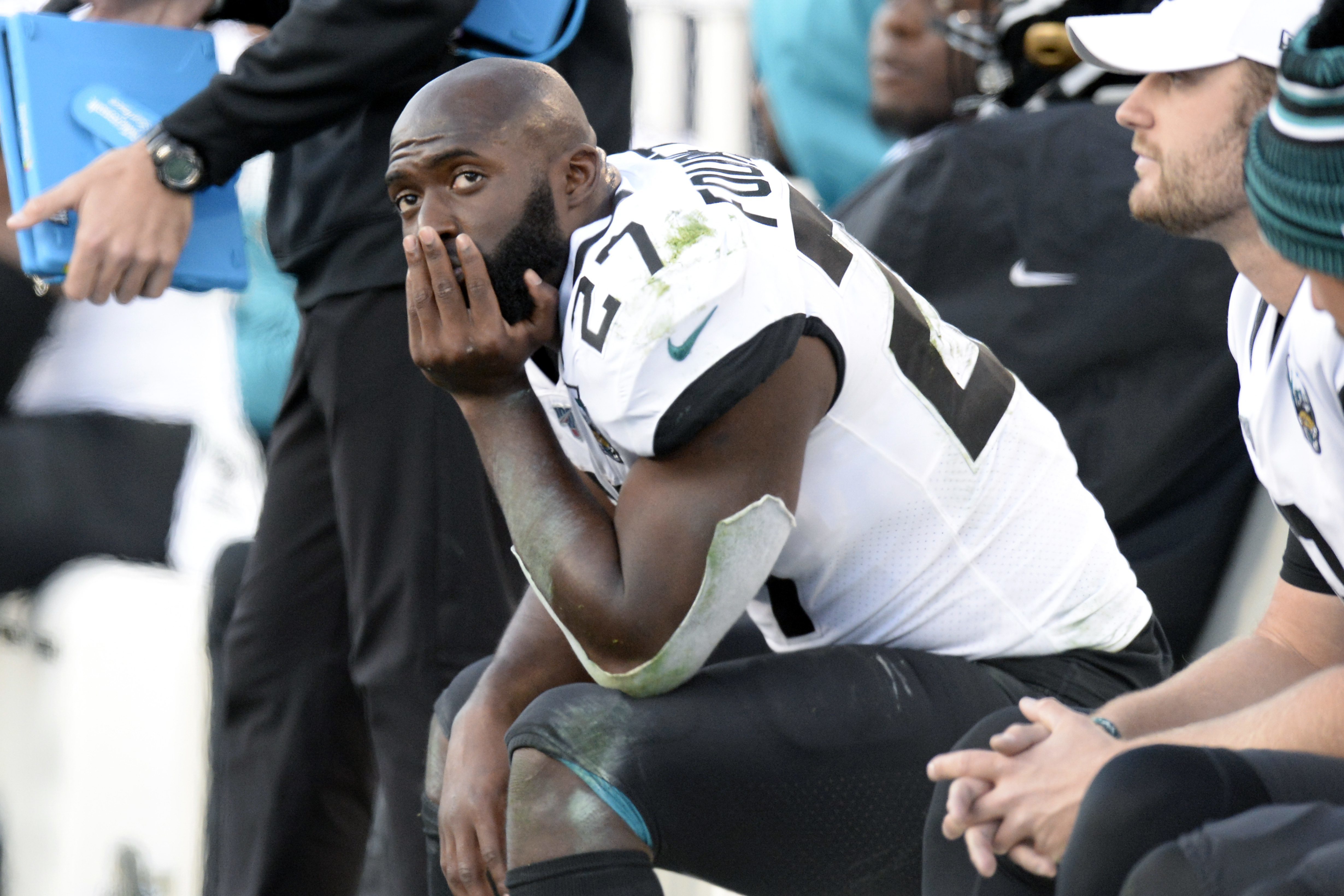 The Jacksonville Jaguars are winning Twitter with playoff flashbacks 