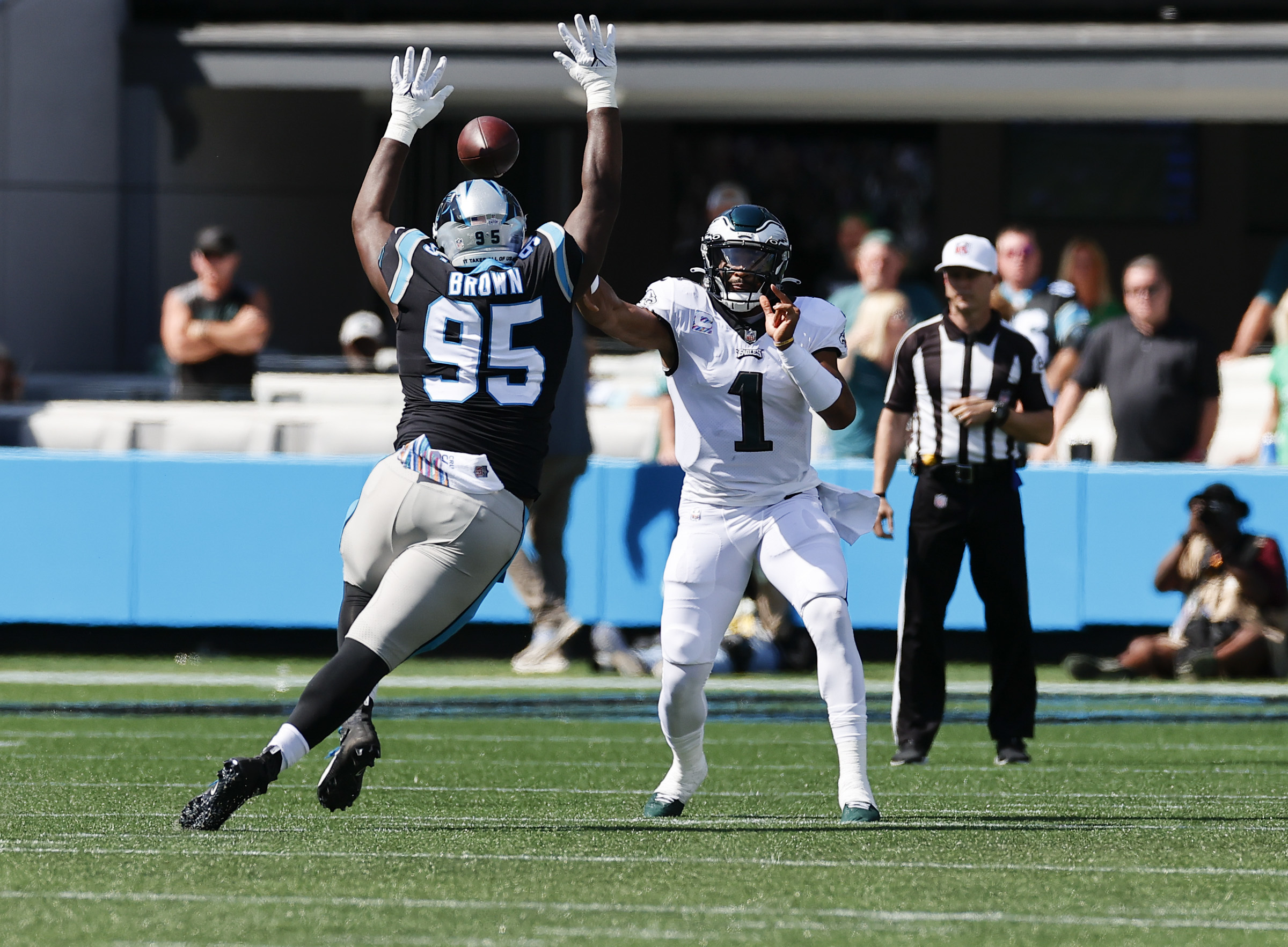 Jalen Hurts, Eagles offense weren't sharp, but lifted each other to finish  Panthers