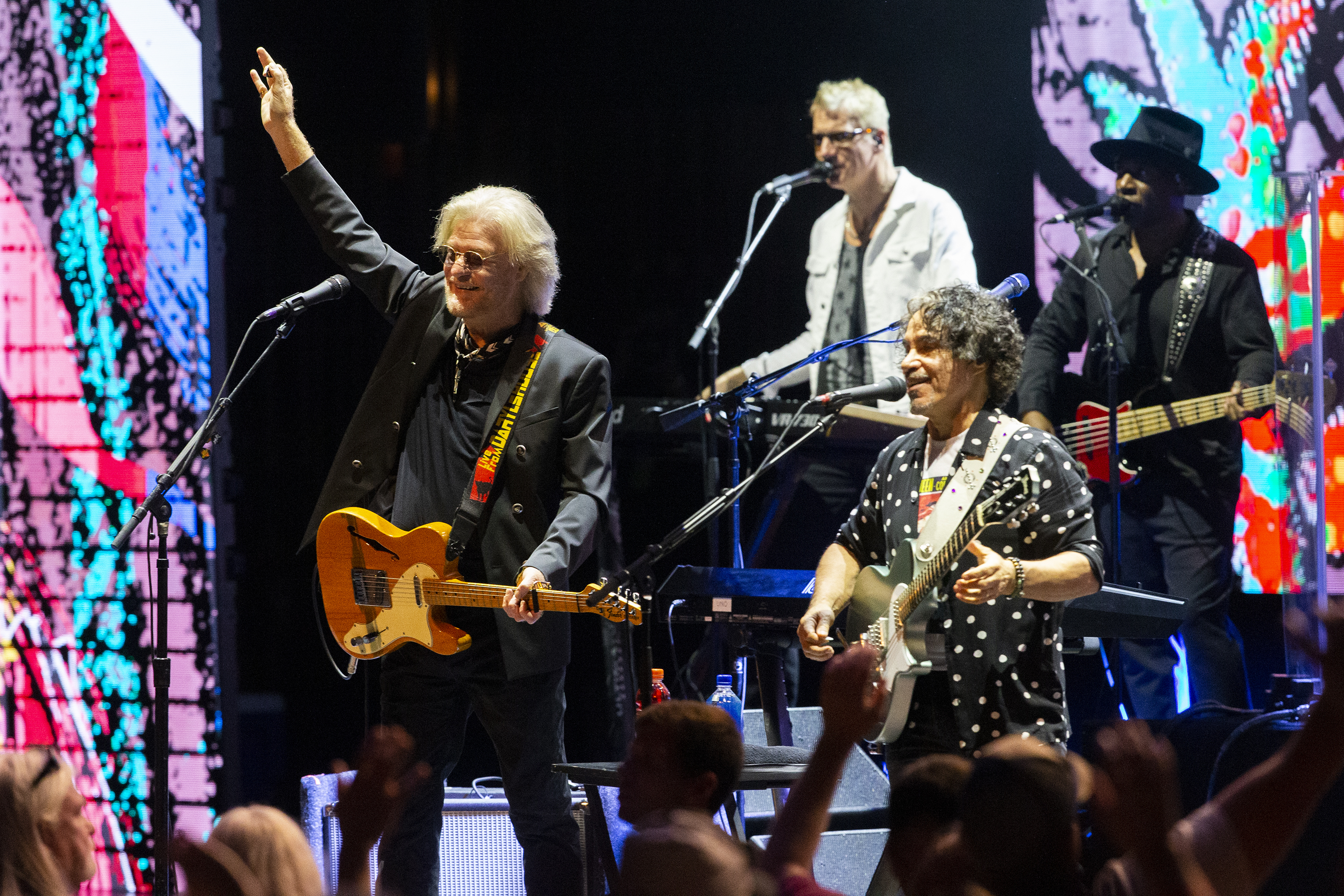 Review: Hall & Oates' HoagieNation in its first year at the Mann, with  Squeeze, Kool & the Gang and more