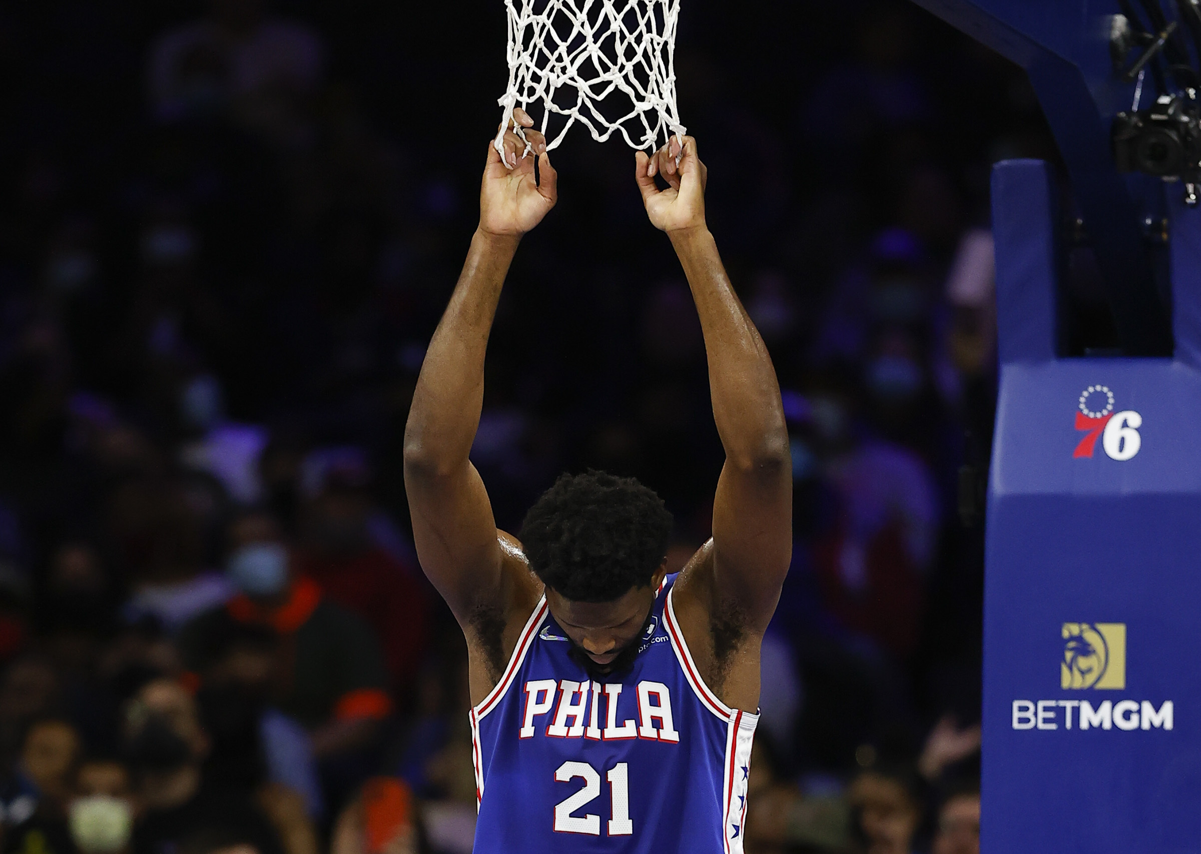 Sixers' Positive Virus Test Challenges N.B.A.'s Health Protocol