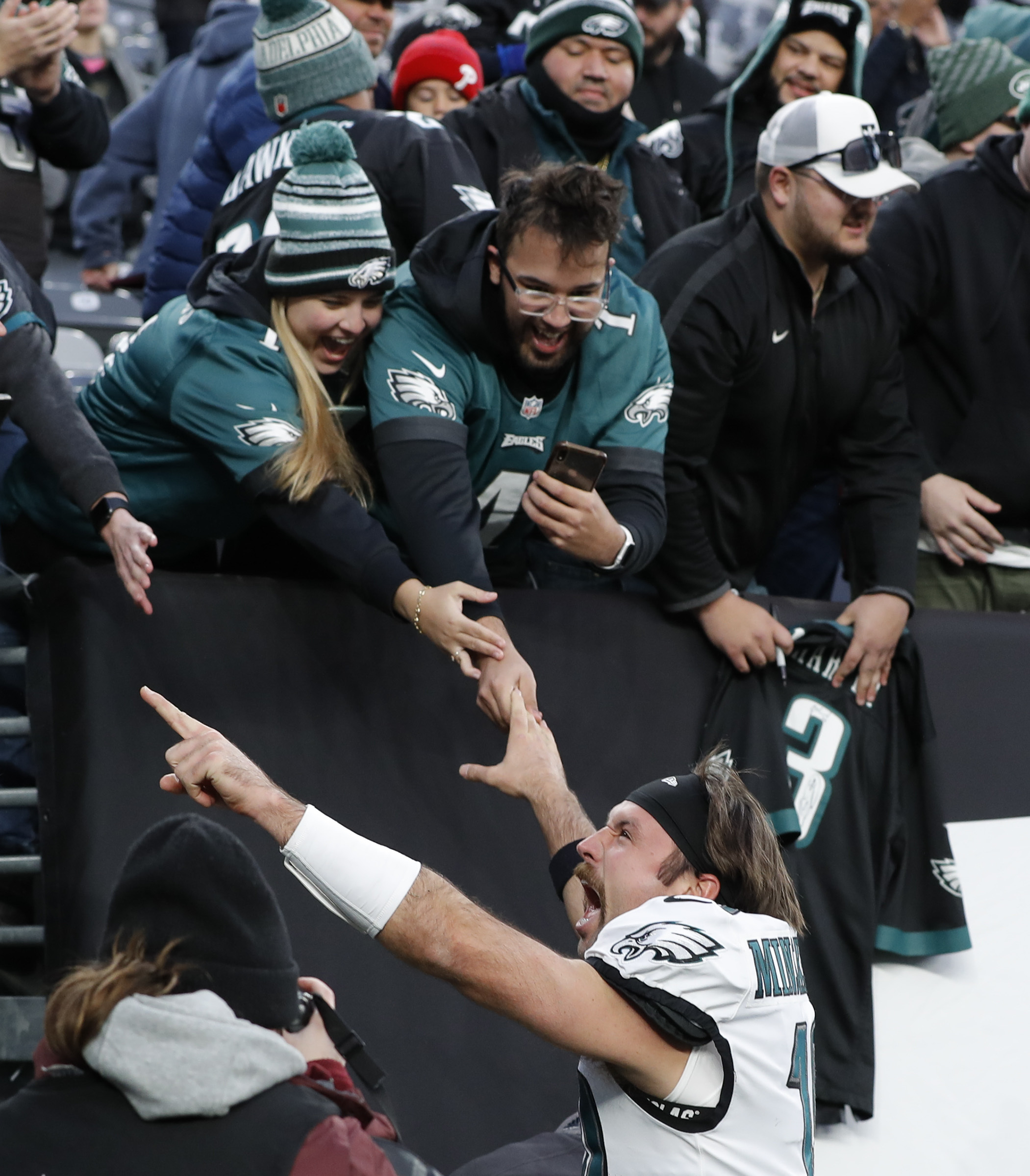 East Rutherford, New Jersey, USA. 5th Dec, 2021. Philadelphia Eagles  offensive lineman JOSH SWEAT (94) sacks New York Jets quarterback ZACH  WILSON (2) at MetLife Stadium in East Rutherford New Jersey Philadelphia