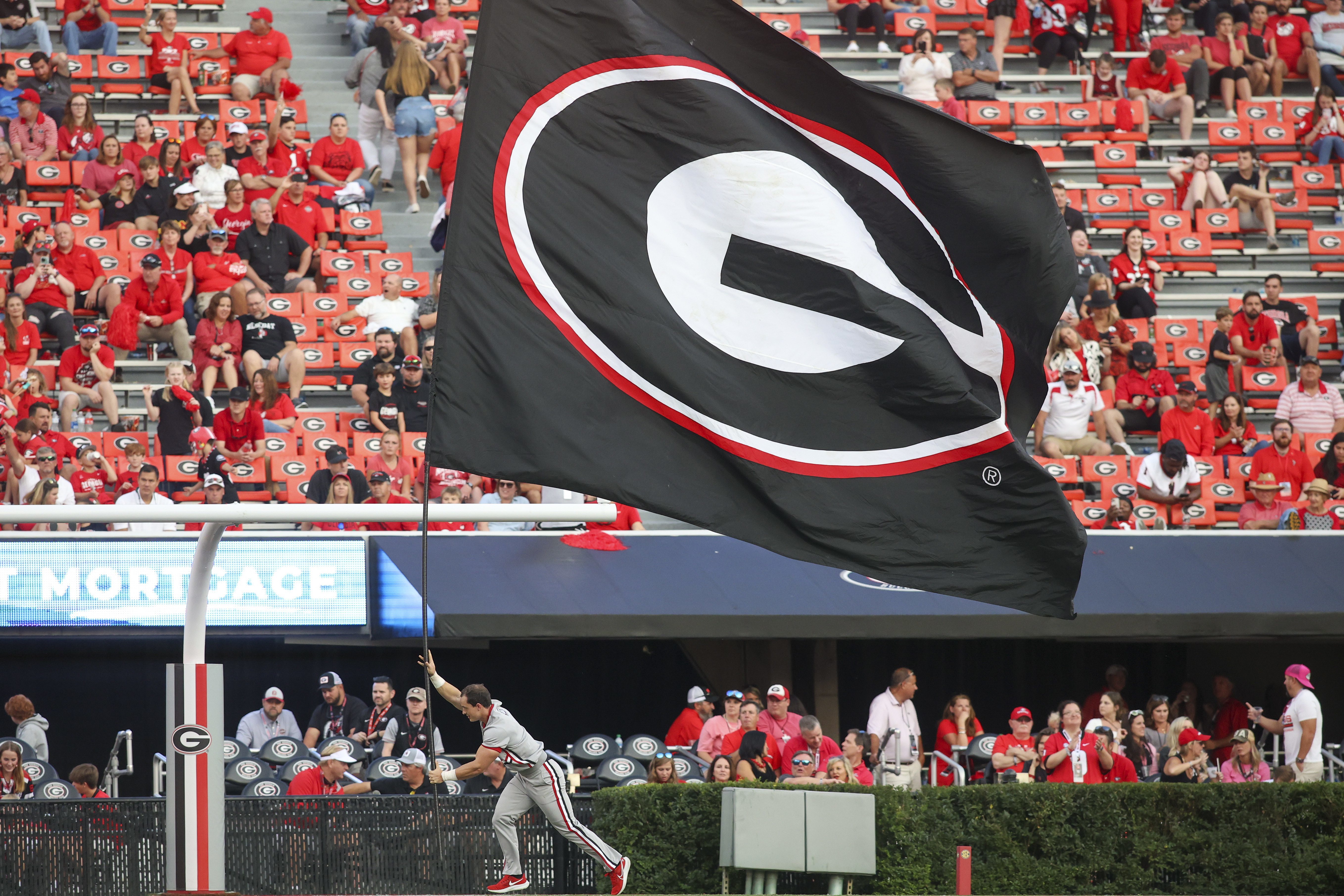 Georgia football player killed in car wreck after title celebration