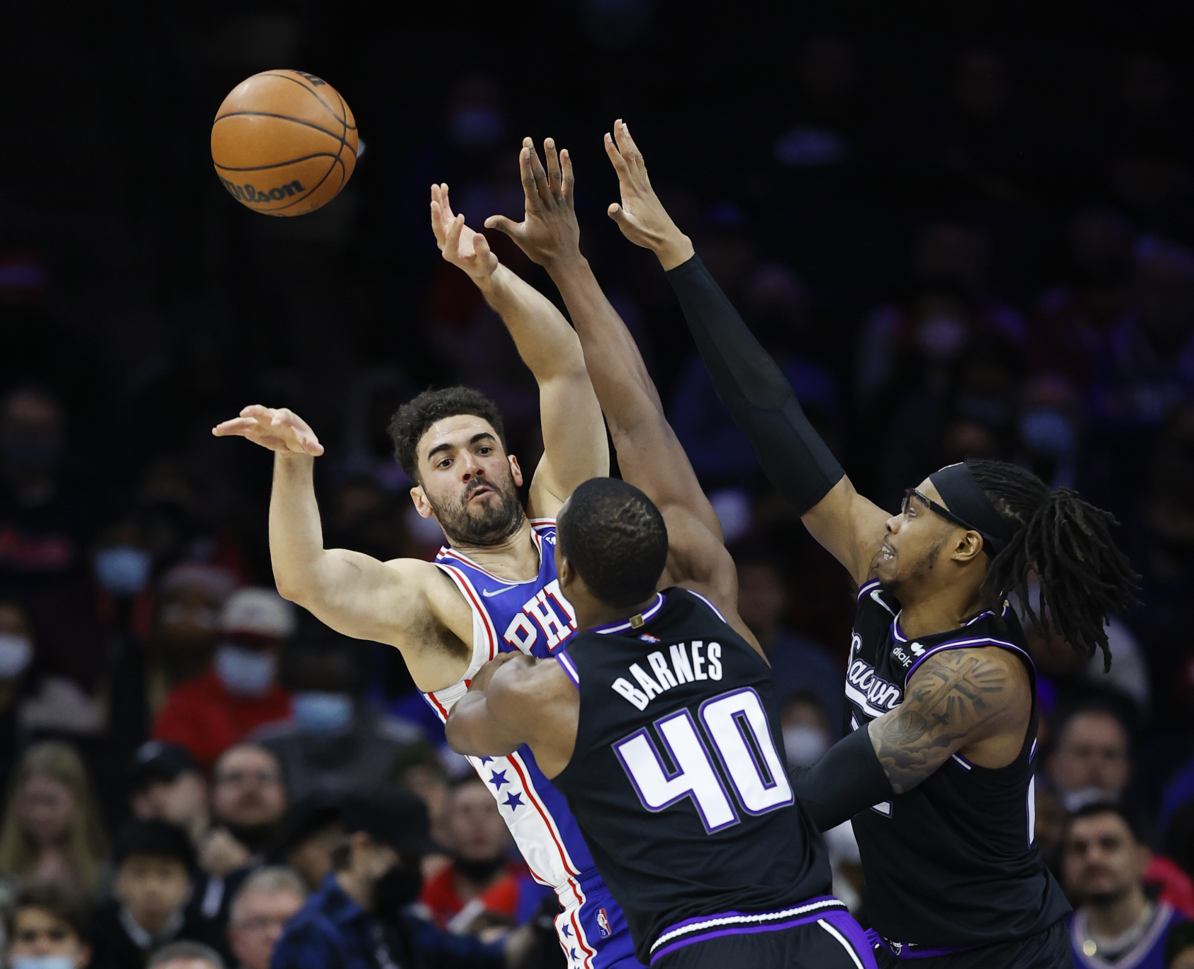 BB strictiygamee Charlie Day doppelganger: NBA player Josh