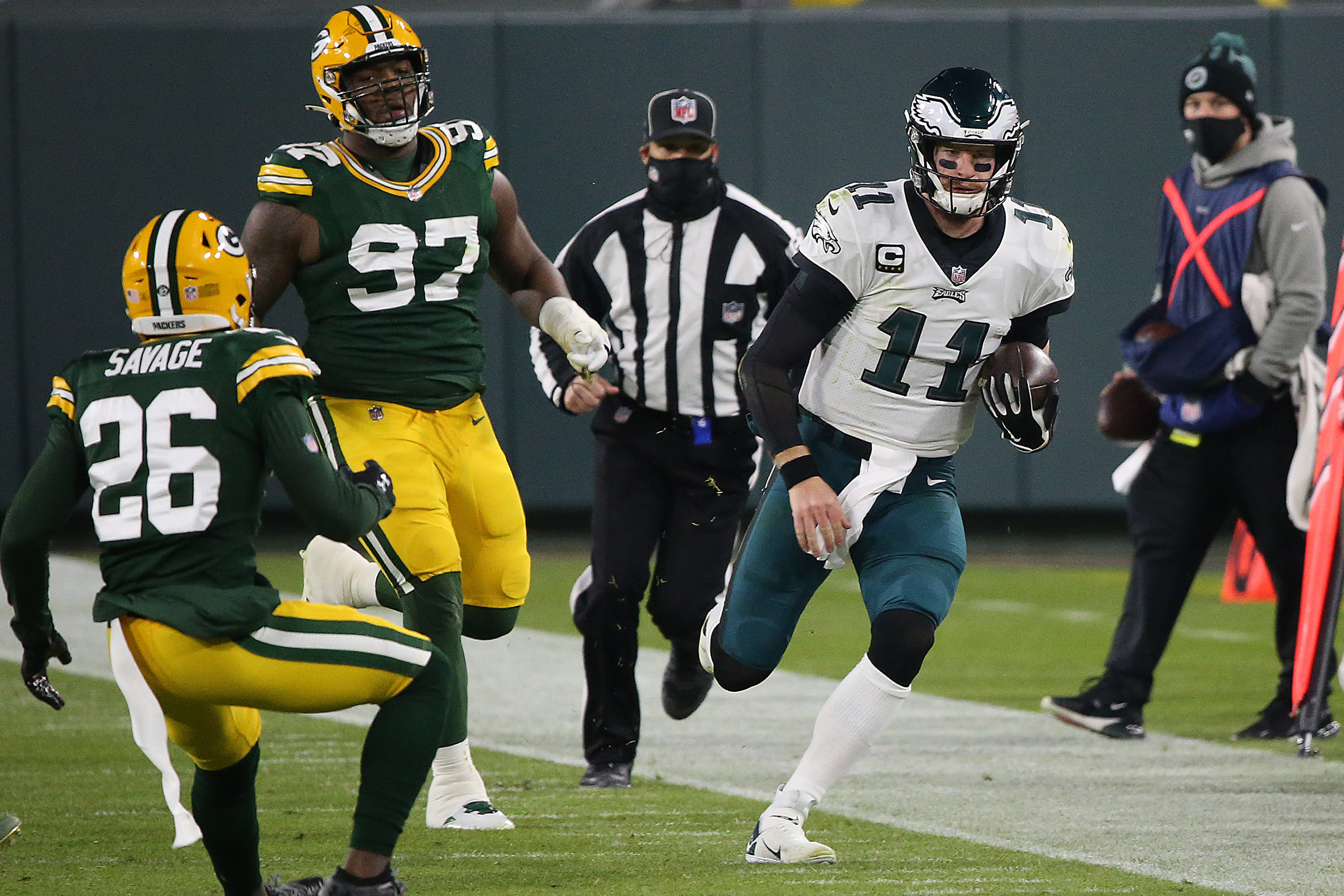 Carson Wentz Philadelphia Eagles Game-Used #11 White Jersey vs. Green Bay  Packers on December 6 2020