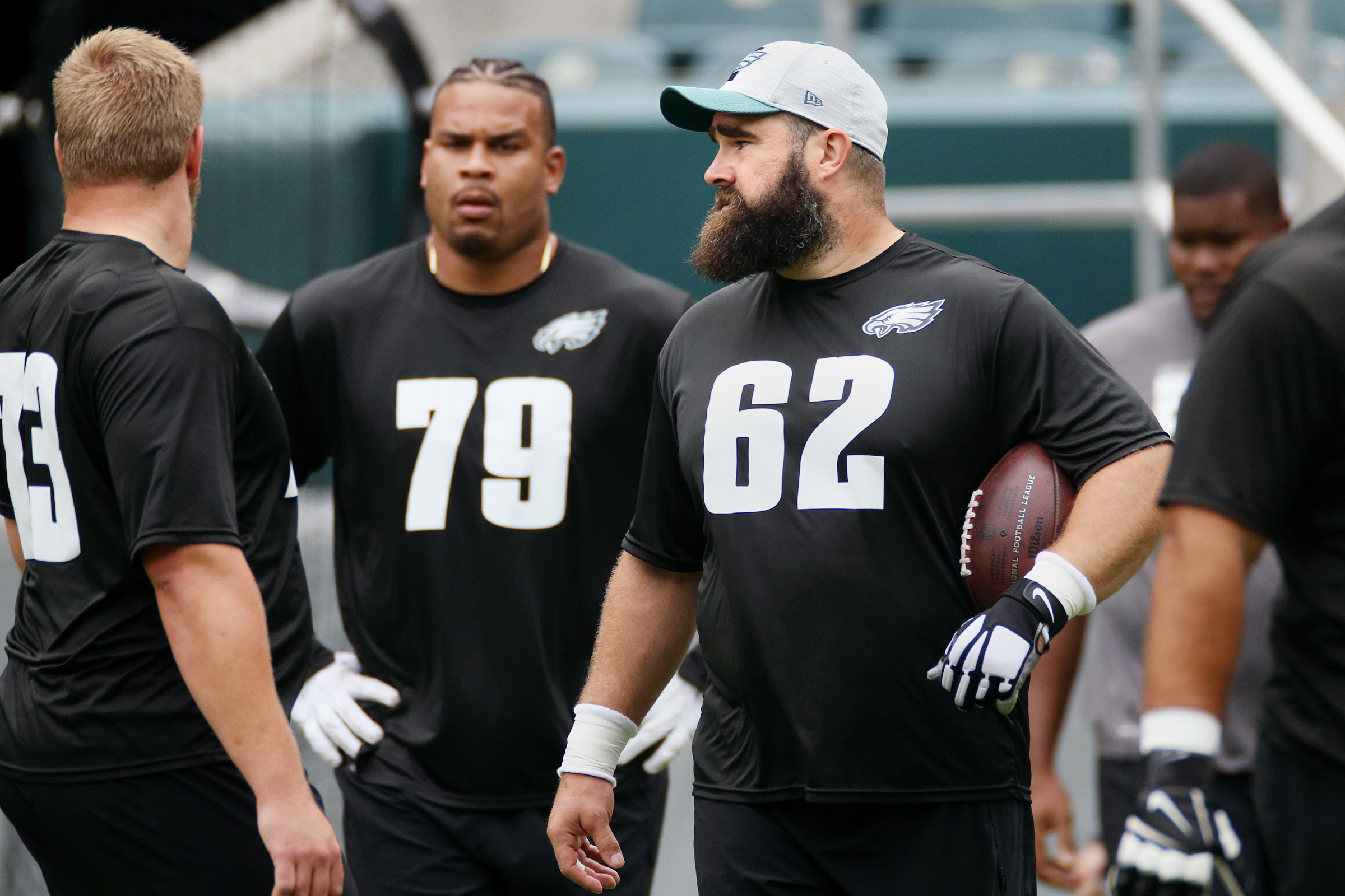 Eagles rookie Landon Dickerson is the model of the NFL's new-age interior  offensive linemen – The Morning Call