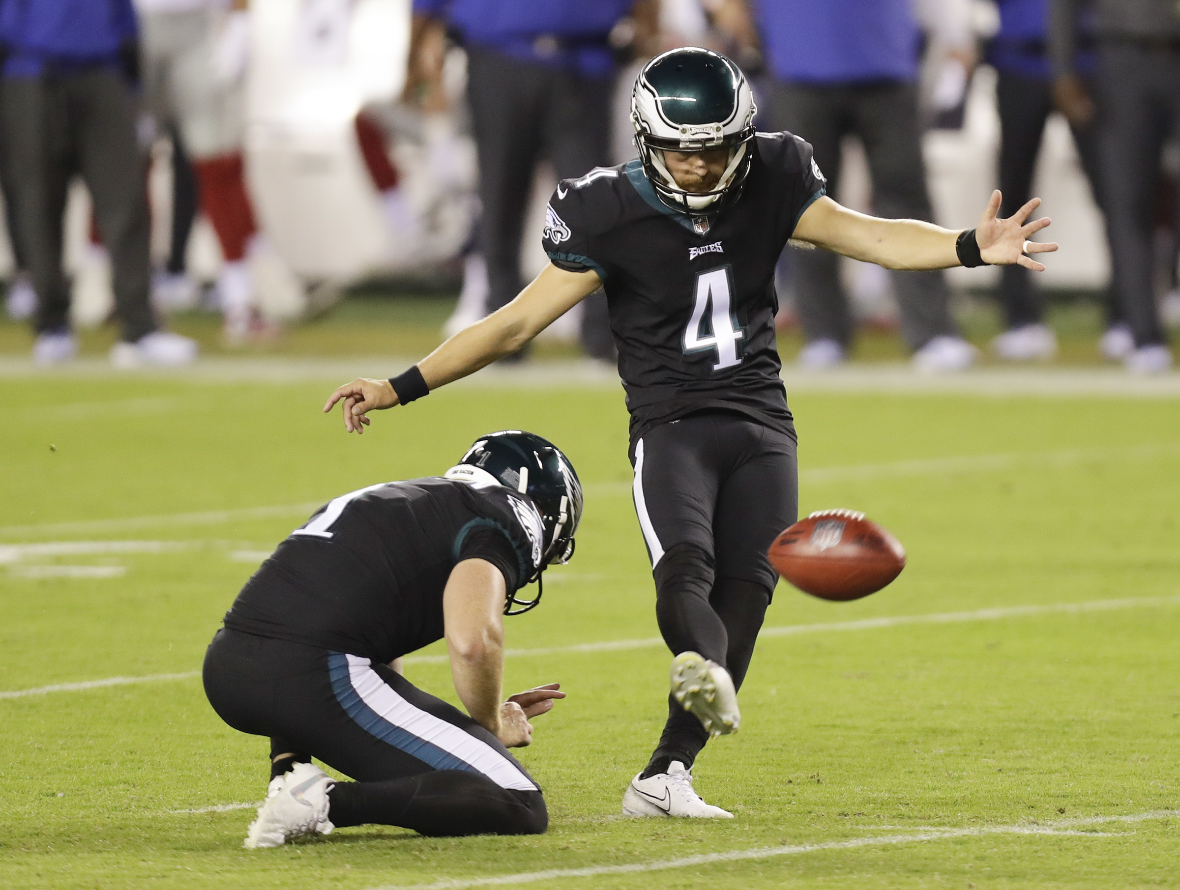 Graham's strip-sack hands Super Bowl to Eagles