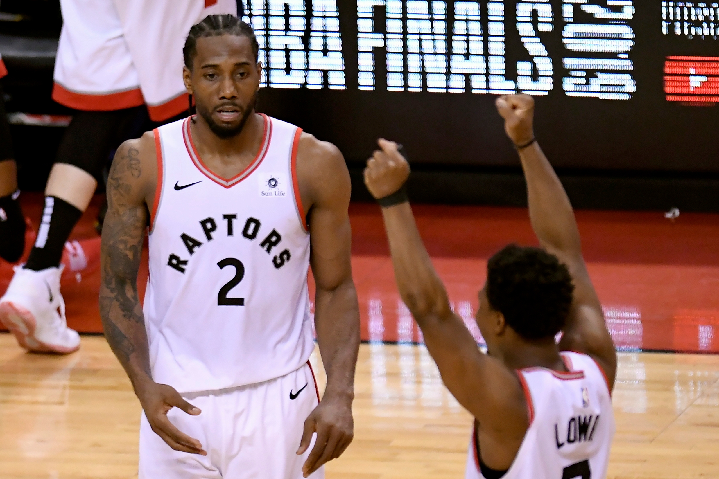 NBA Finals predictions: Can Kawhi Leonard, Toronto Raptors keep up with the  Golden State Warriors' stars?